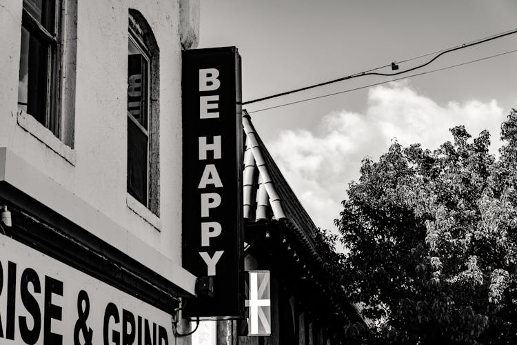 Be Happy Signage