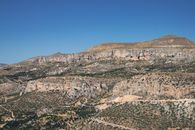 Explore the rugged natural beauty of Malatya, Türkiye with its stunning mountainous formations.