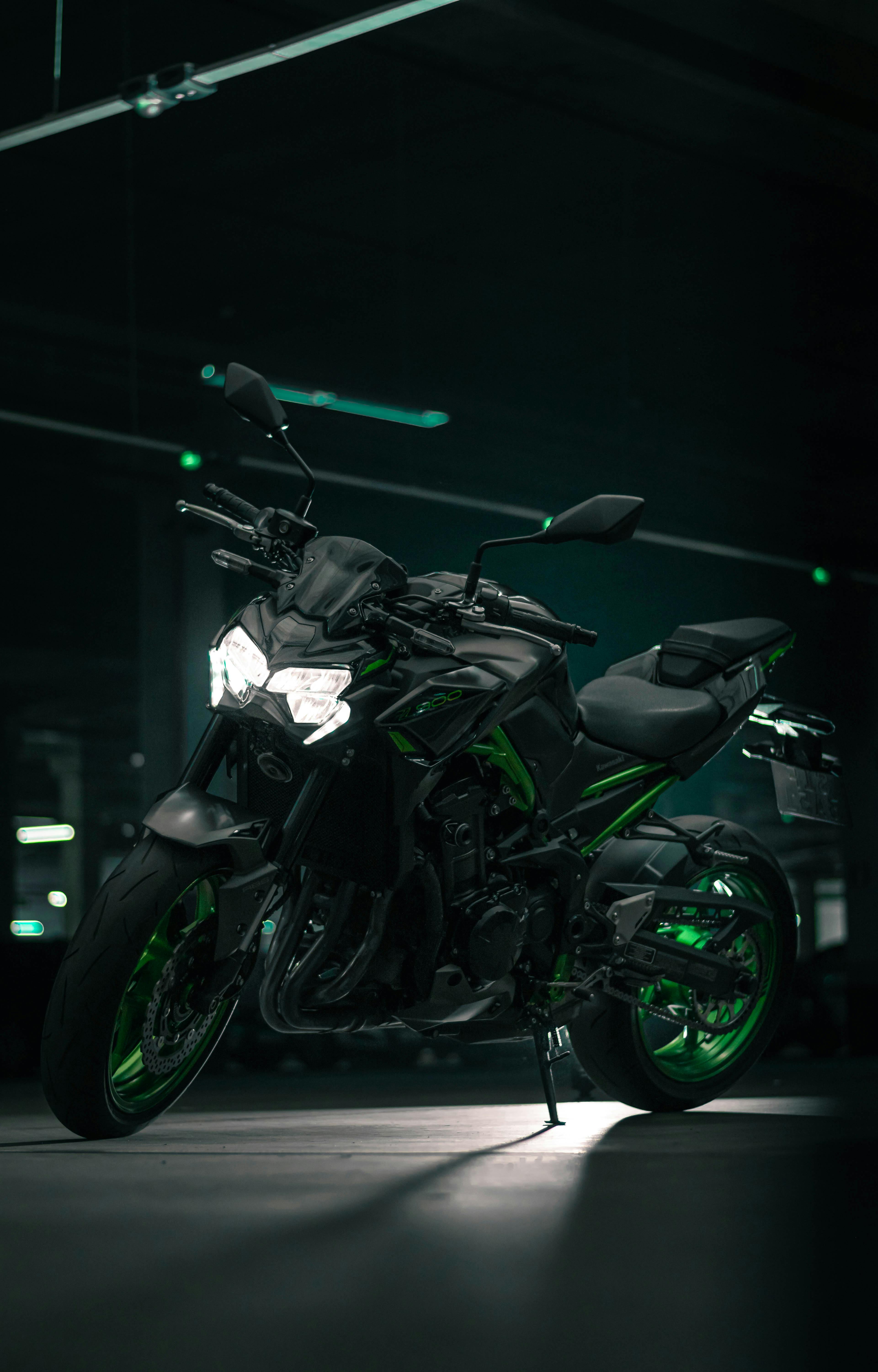 Z900 Photos, Download The BEST Free Z900 Stock Photos & HD Images