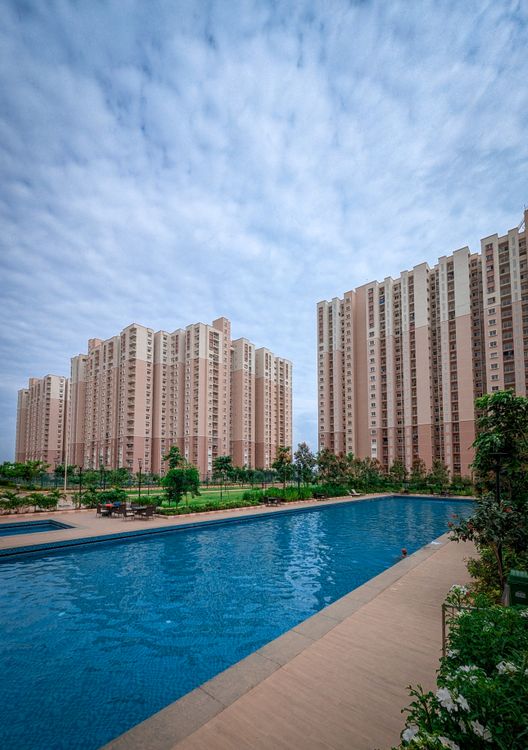 Beautiful view of High-Rise Living With Pool And Private Access
