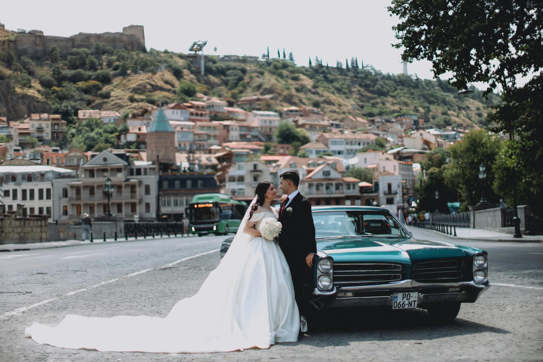 Bride and Groom in Georgia elopement