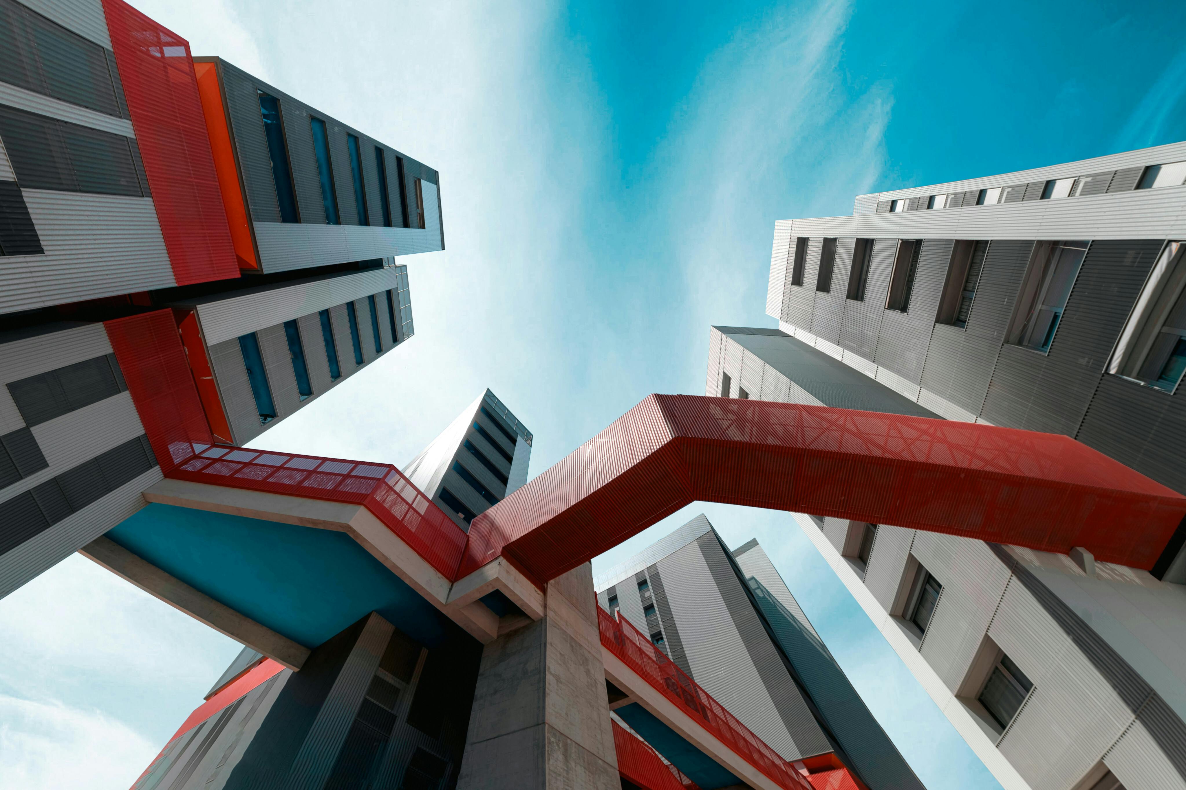 Addressing zonal architecture challenges in the automotive industry — Photo by Alejandro De Roa on Pexels