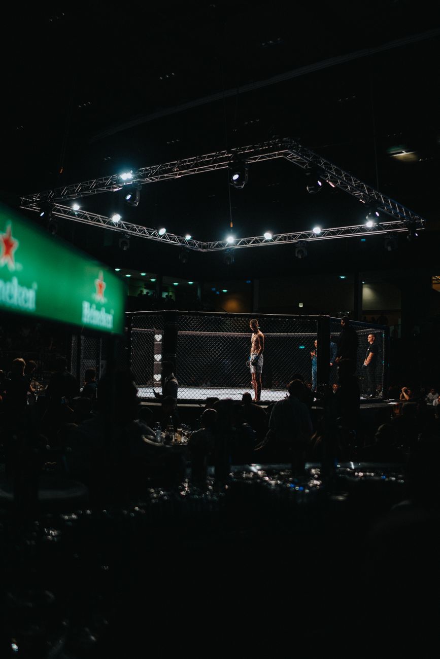 UFC 330: Makhachev-Garry headlines; betting shifts noted