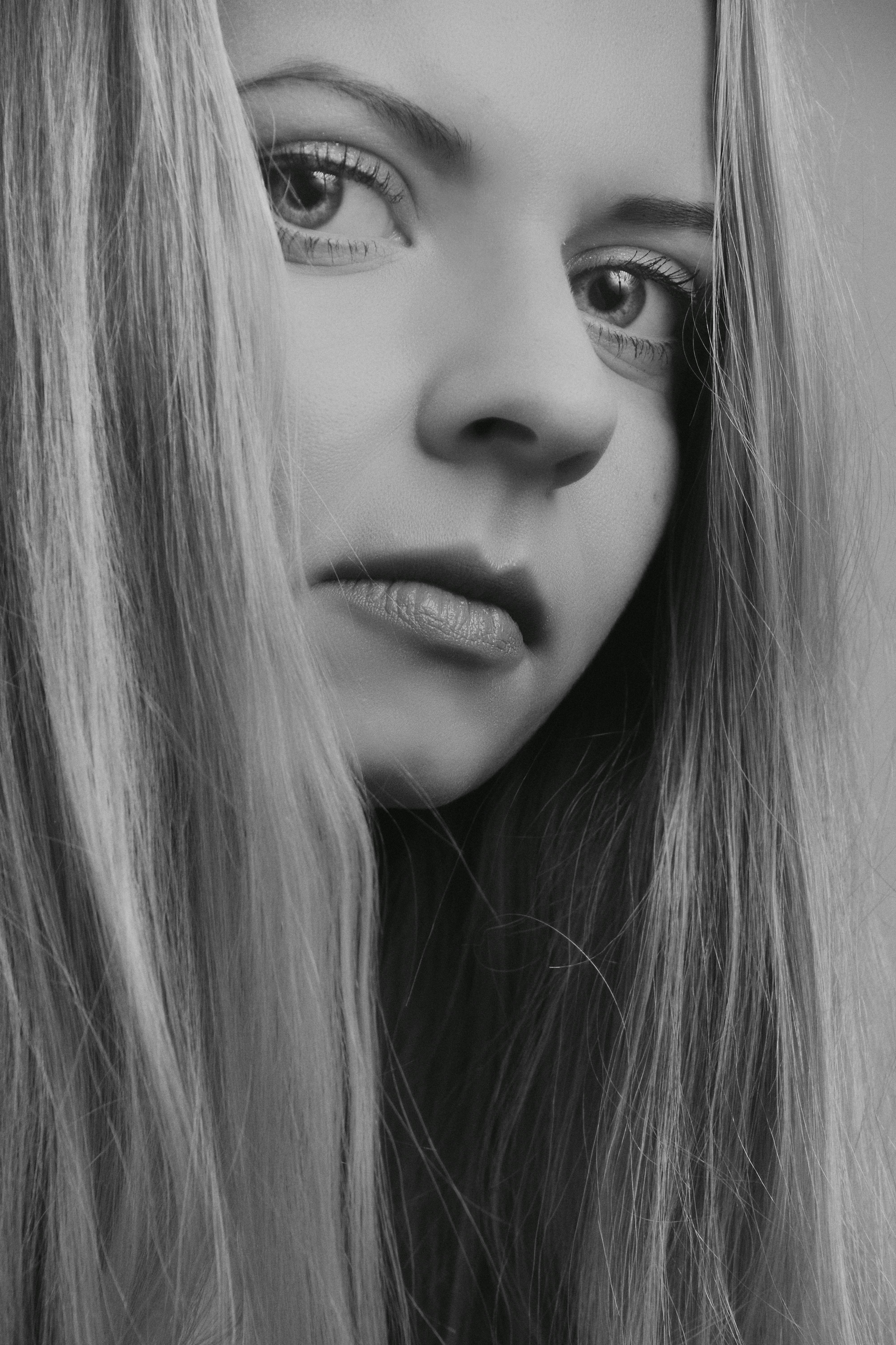 Kostenlos Graustufenfoto Der Frau Stock-Foto