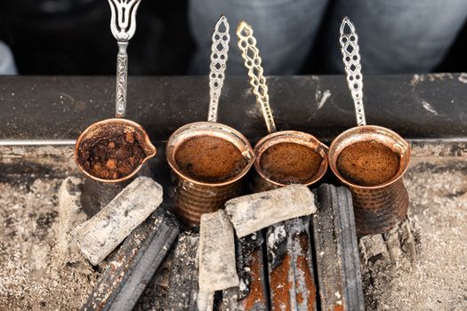 12 Coffee Brewing Methods That Deliver Distinct Flavor in Every Cup