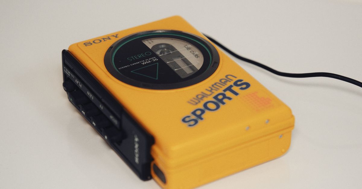 Duo-Man : quand l'iPhone Duo se prend pour un Walkman Sony