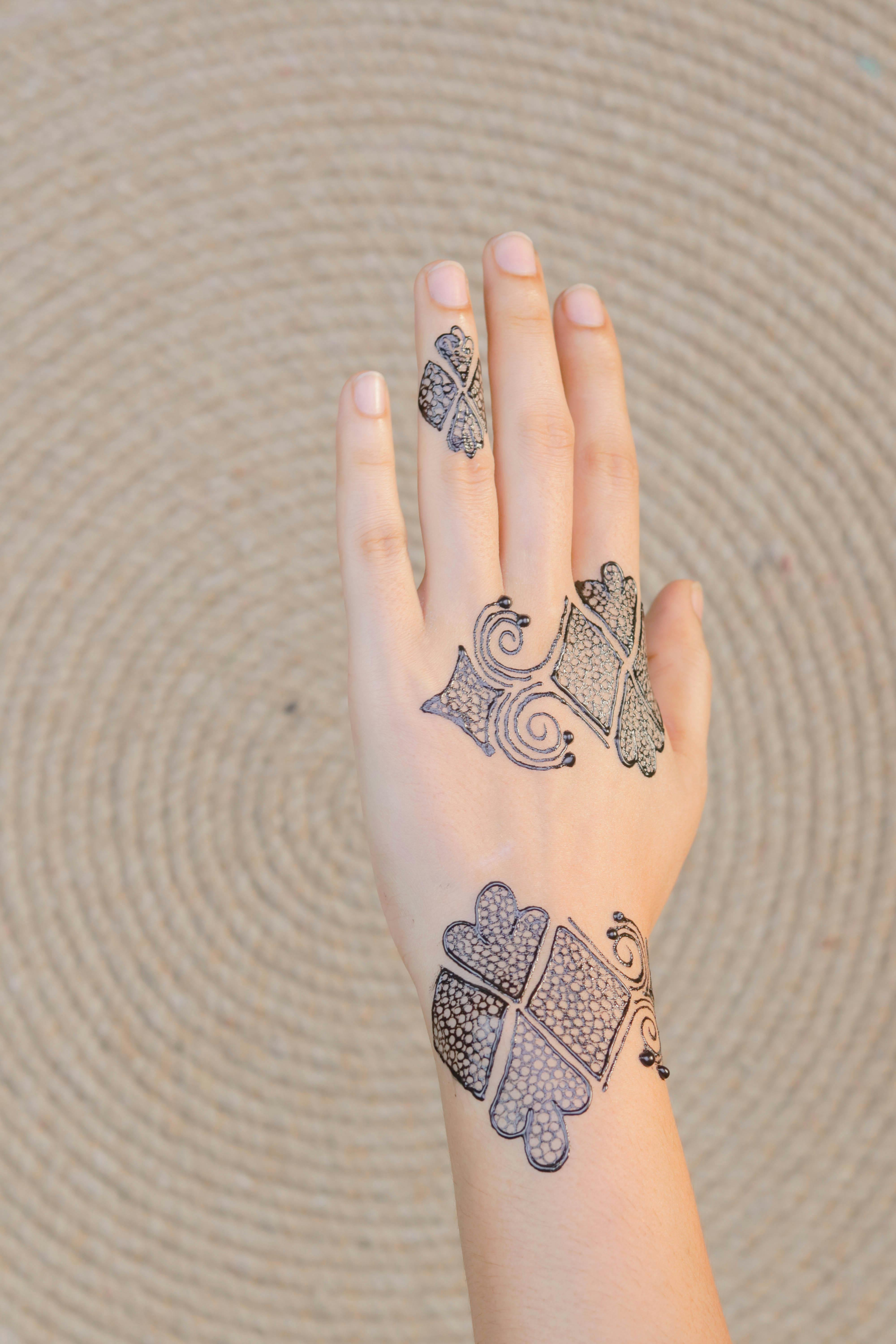 Free stock photo of arabic mehndi design, henna designs, Henna Training ...