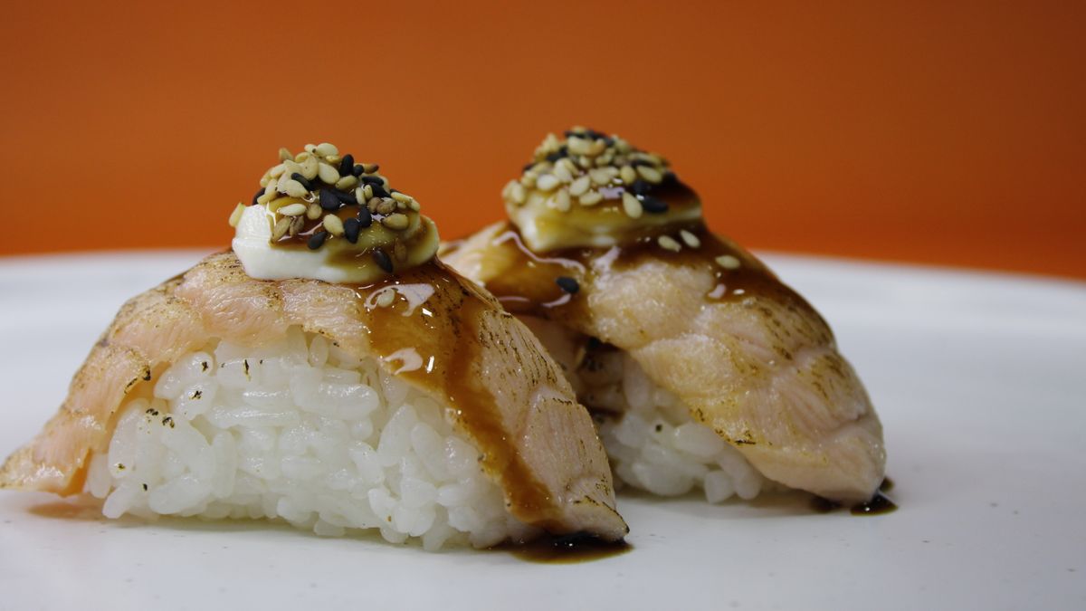 Grilled salmon with sesame and soy