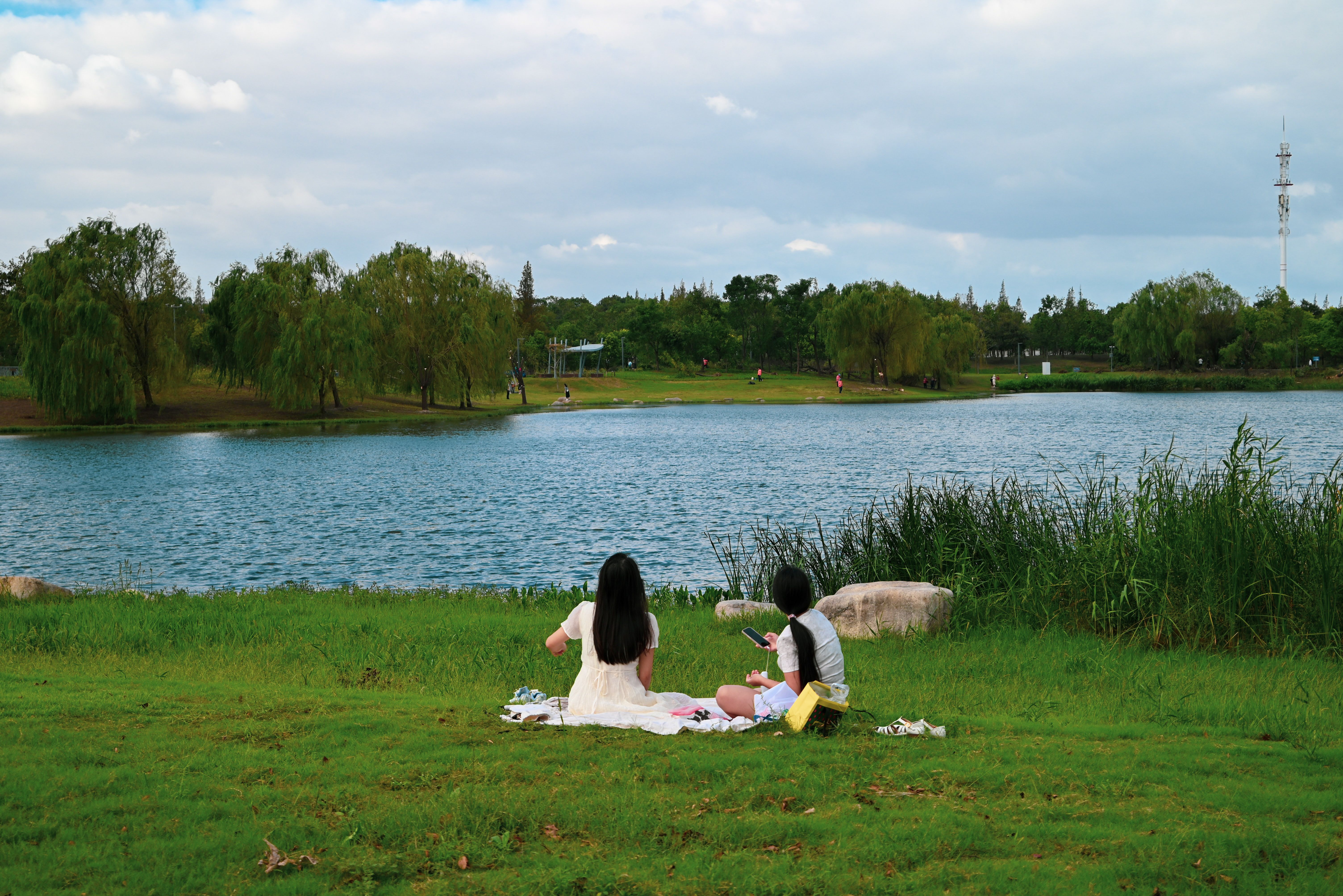 Gaasperpark & Gaasperplas Lake