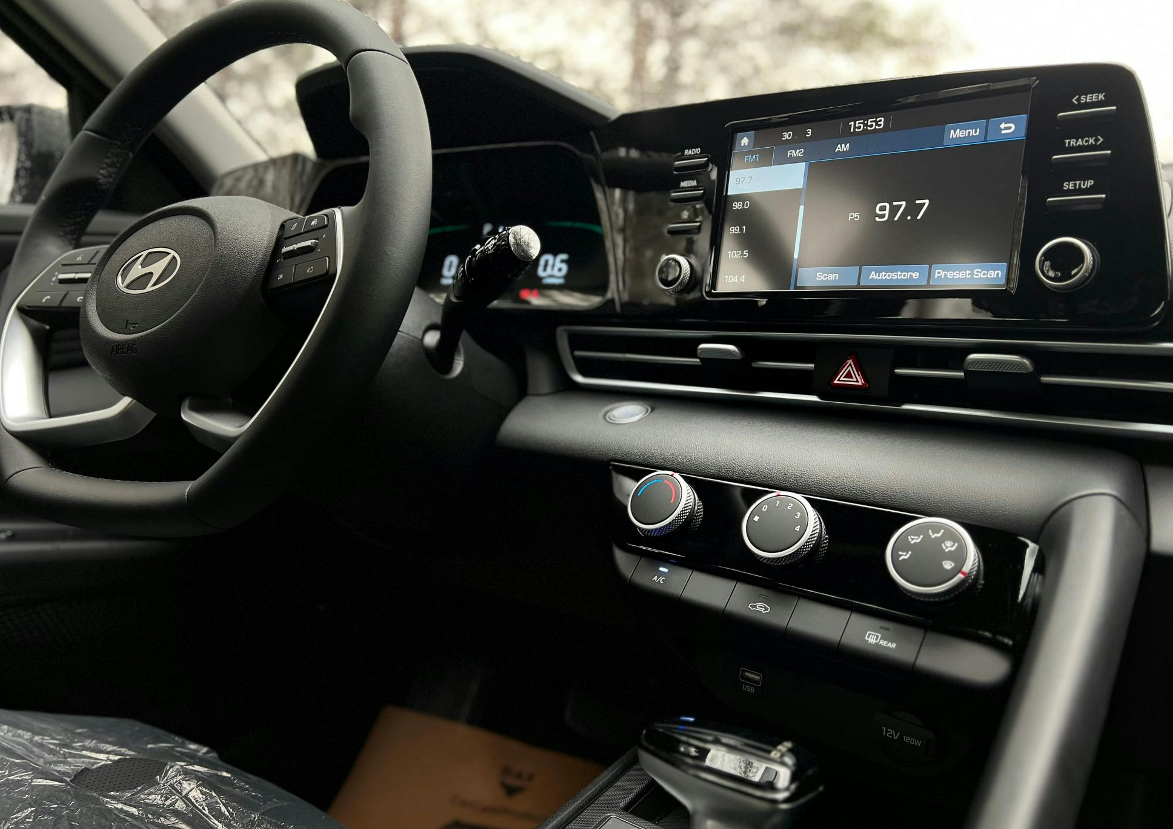 Which Tesla Model S Car MP5 Player is Best?
