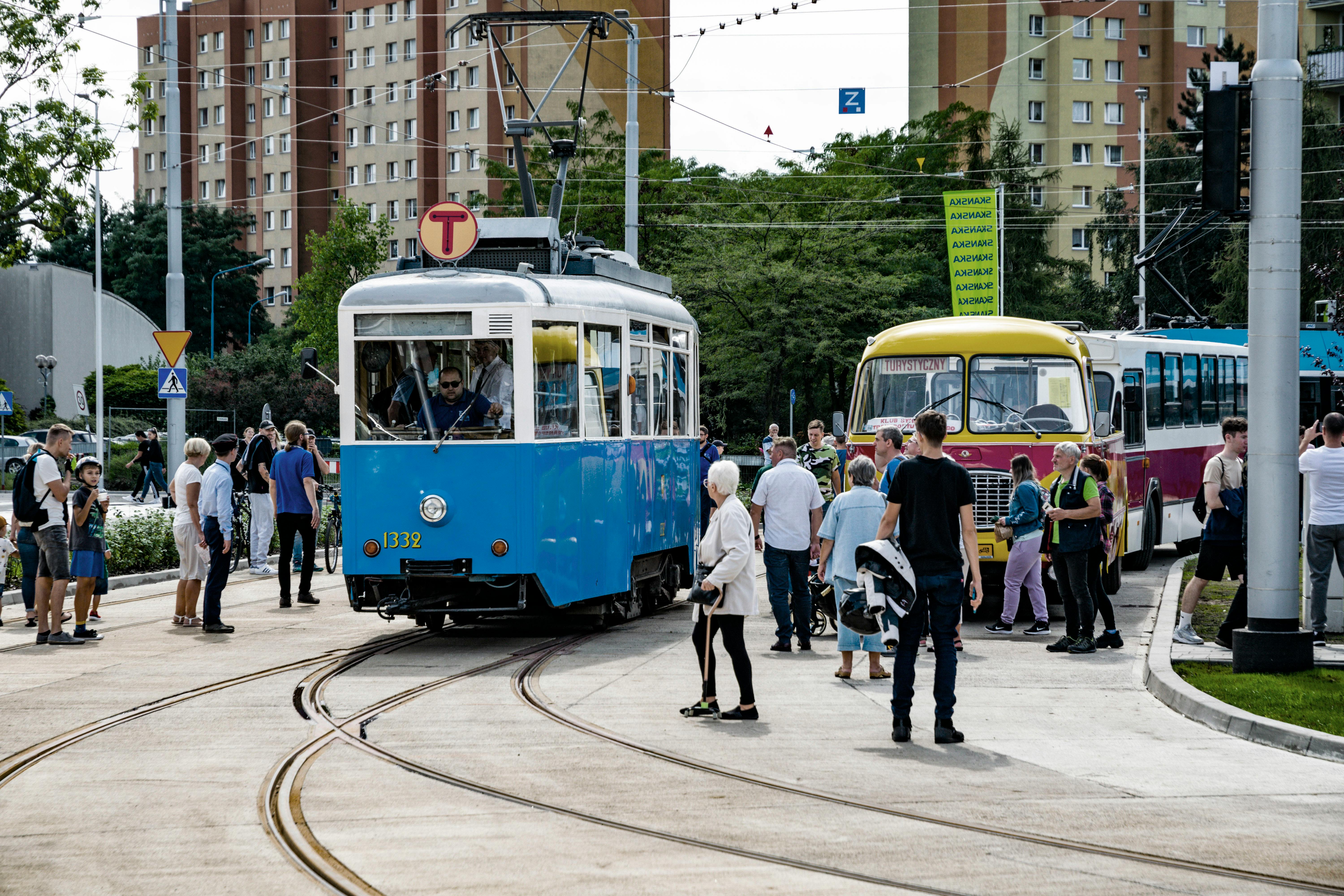 Zagreb launches Europe’s first commercial robotaxi service with autonomous electric fleet - VIDEO — Photo by SHOX ART on Pexe