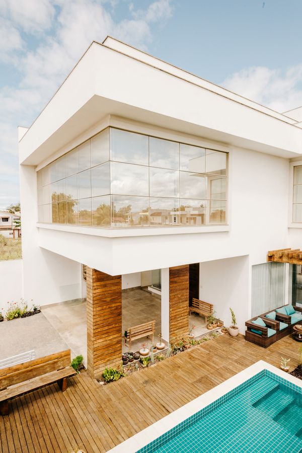 Luxury home exterior with glass facade — Jonathan Borba on Pexels