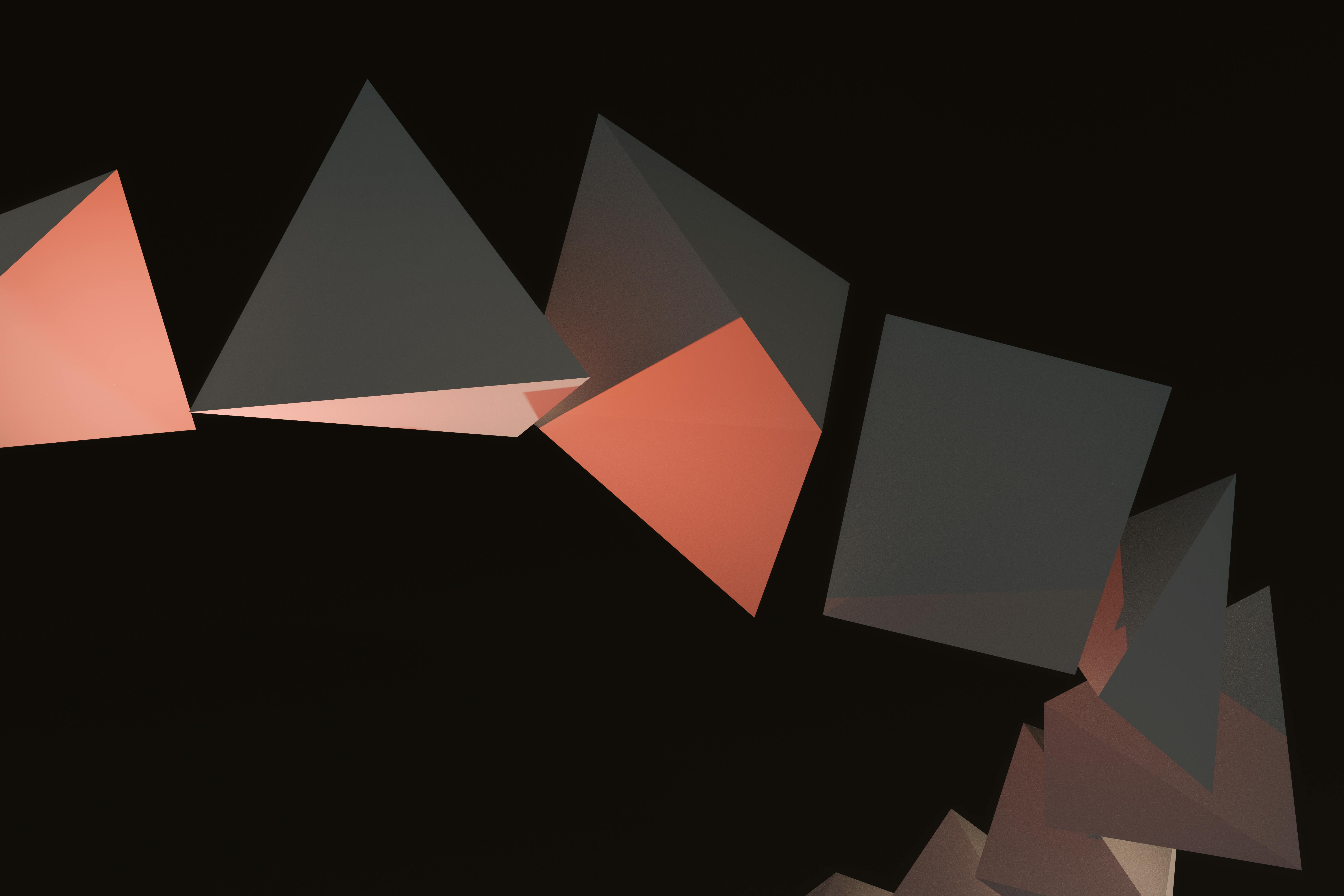 Gratuit Forme Geometrice Abstracte Dinamice Pe Fundal întunecat Fotografie de stoc