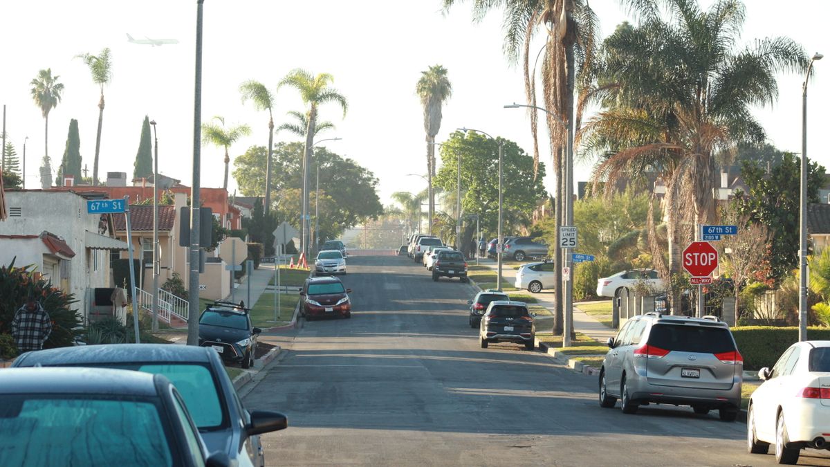 How to Enter Restaurant Freebies in Anaheim, California Without Scams