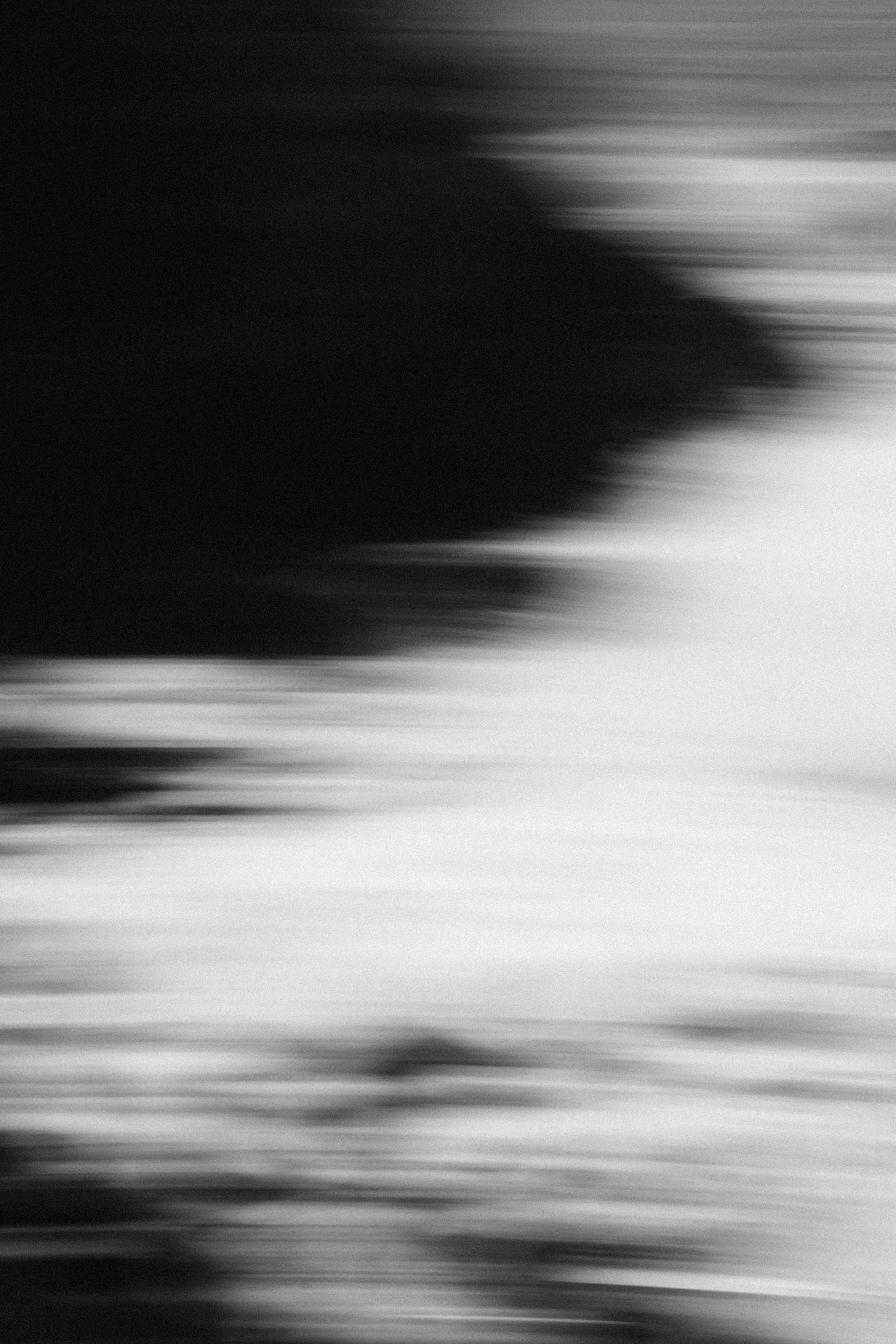 Gratis Arte Astratta In Bianco E Nero Con Sfocatura Del Movimento Foto a disposizione