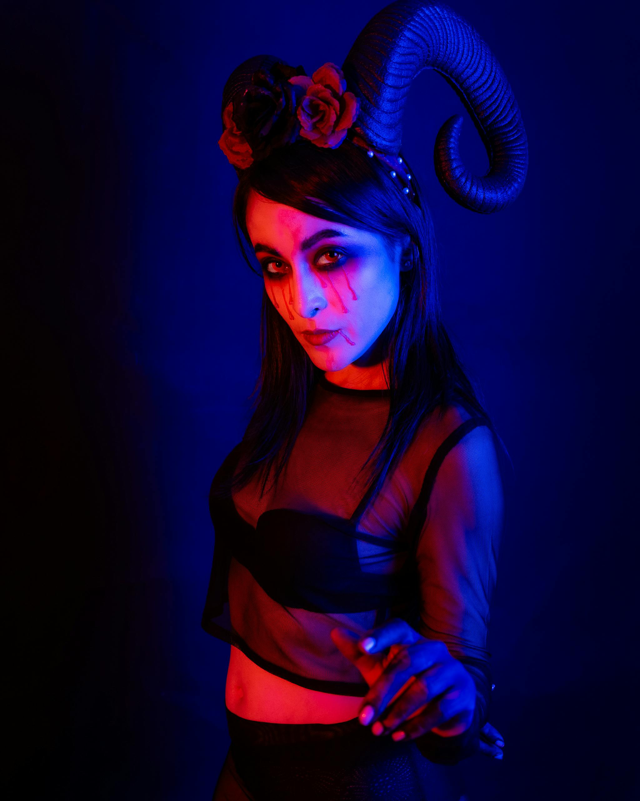 grátis Fantasia De Halloween Sensual Com Um Toque Glamoroso Foto profissional