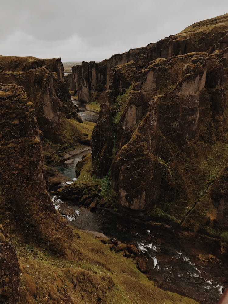 Rocky Hill Viewing River