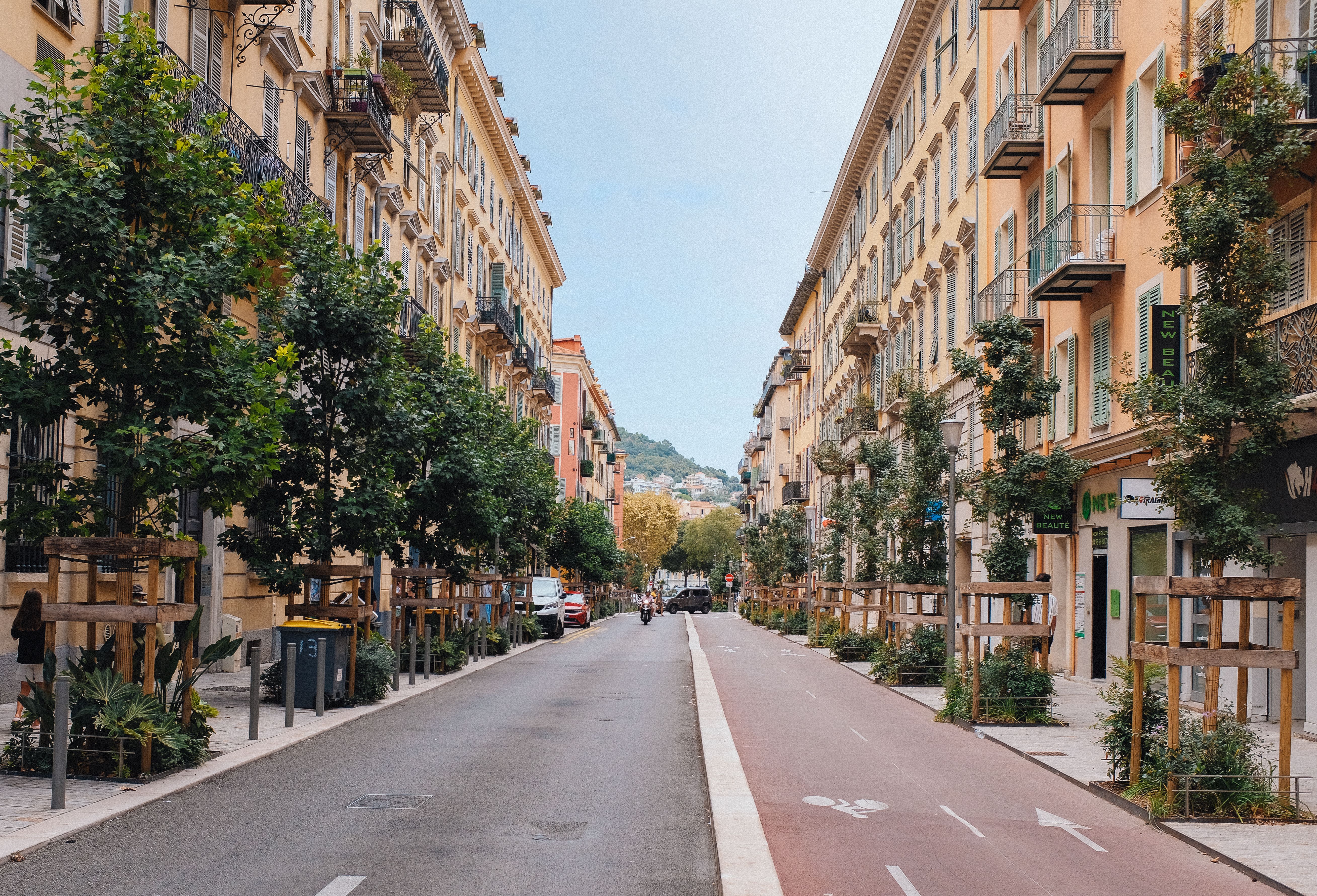 Charming Street View in European Cityscape · Free Stock Photo