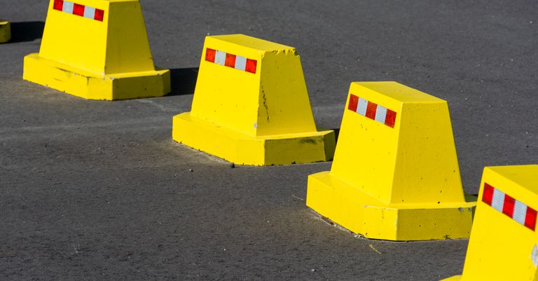 Protesters disperse after community leader announces new process for Drumcree dispute