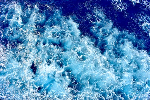 Free Вид с воздуха на морские волны Stock Photo