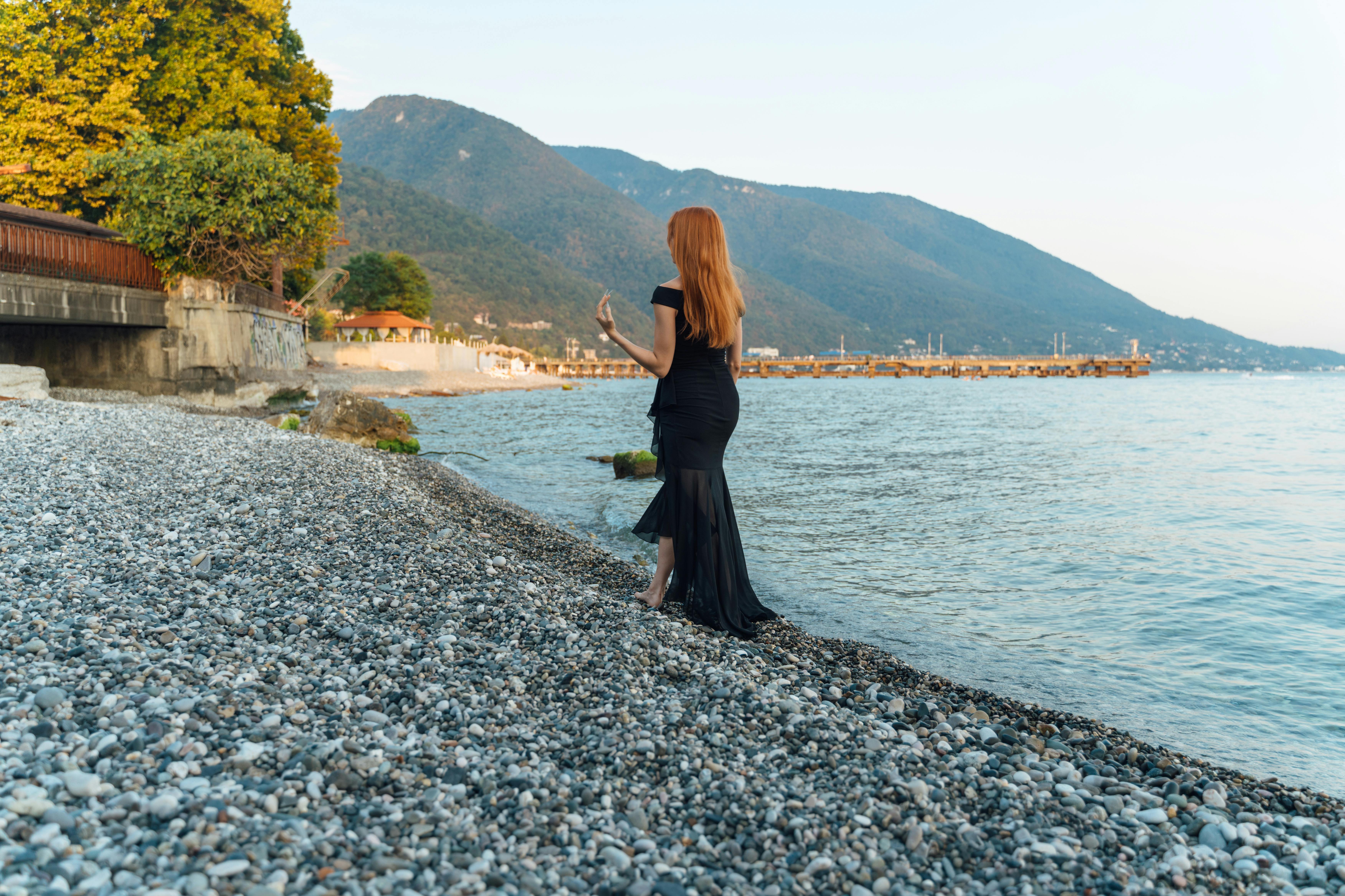 The Therapeutic Power of Nature: How Connecting with the Outdoors Aids in Healing