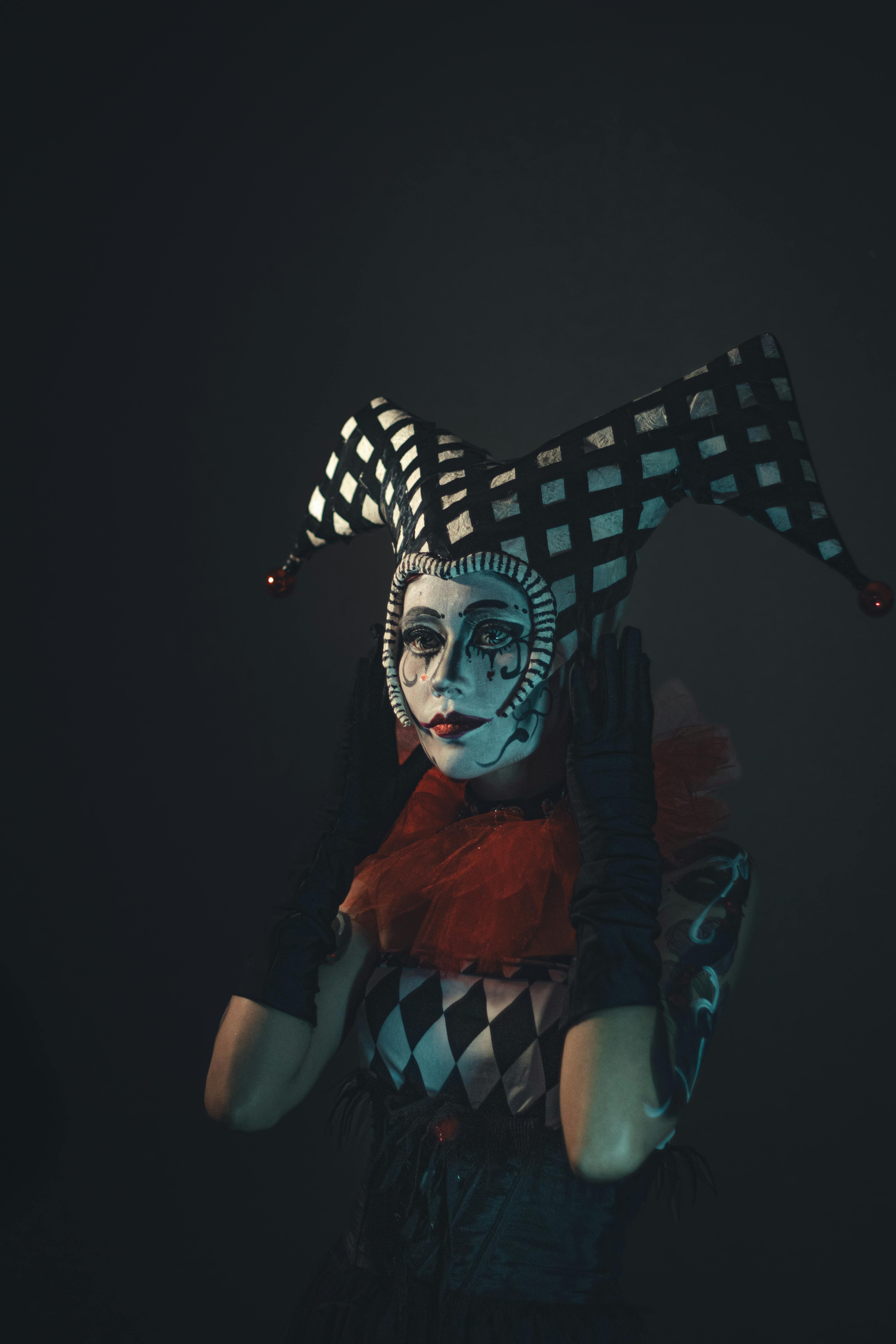 Gratuit Portret Dramatic Costum Arlechin Fotografie de stoc