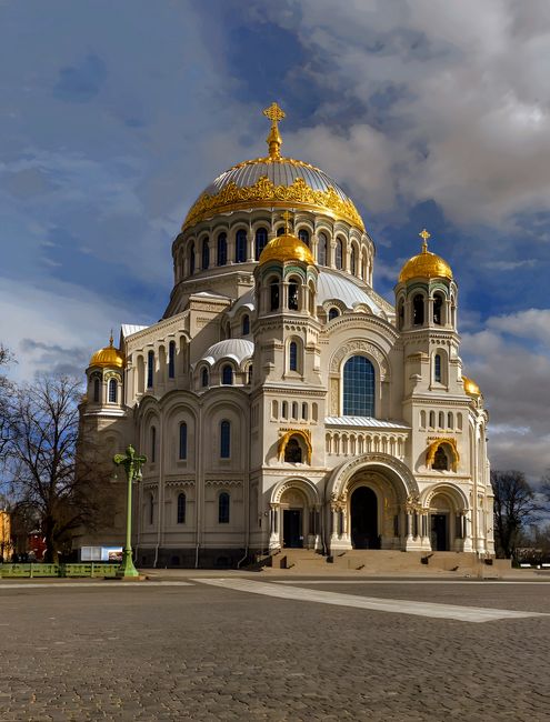 Russia Beyond Moscow and St Petersburg Russia Beyond Moscow and St Petersburg