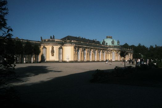 Potsdam Sanssouci palaces day — Berlin