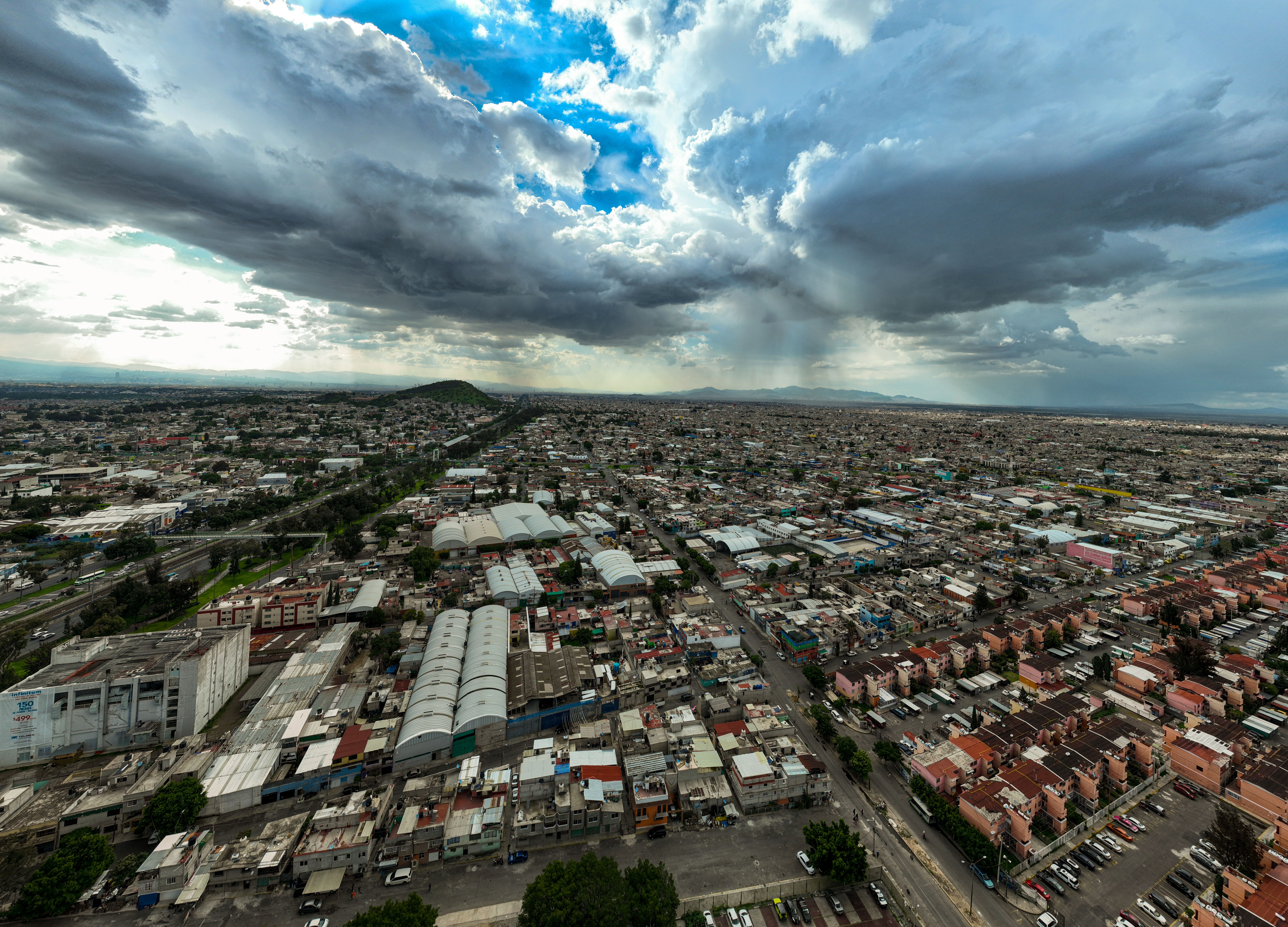 6 Absolute BEST Teotihuacan Tours from Mexico City +Our Review — Photo by Santiago López on Pexels