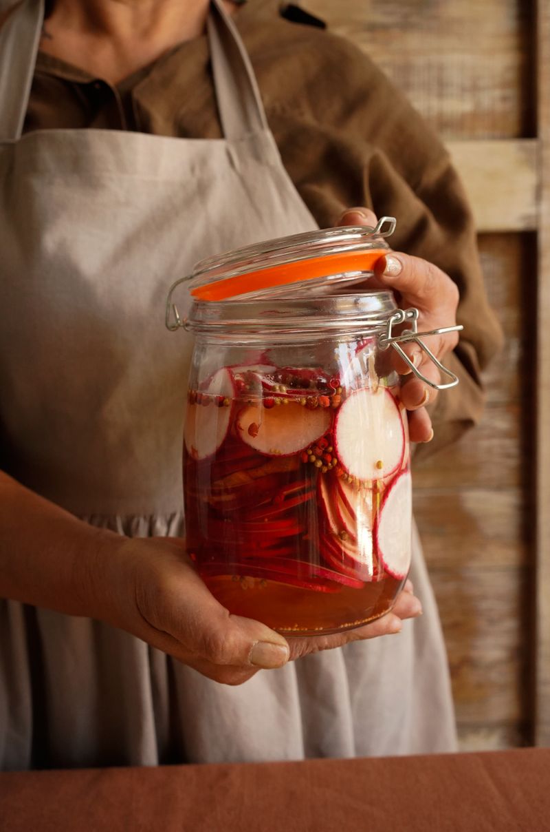 Tongefäße für traditionelle Fermentation