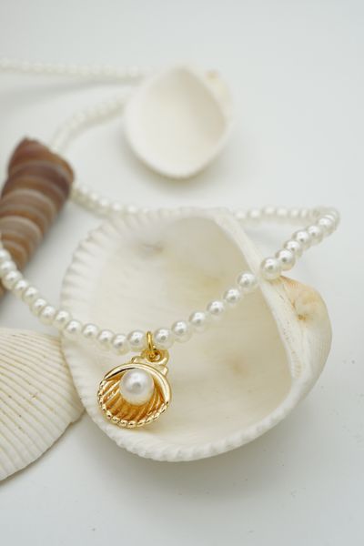 Shell & pearl jewellery