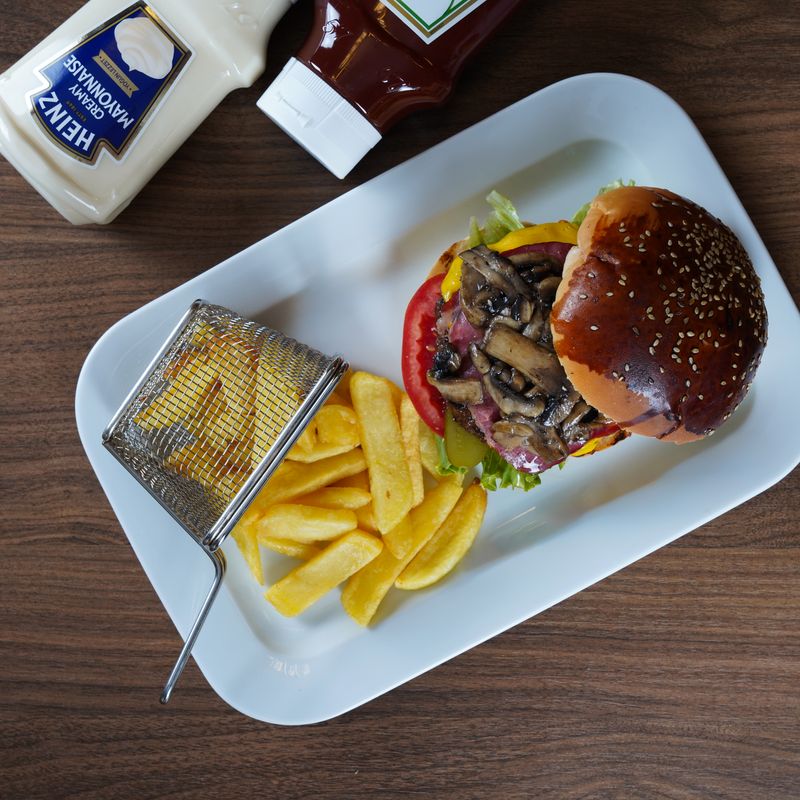 Lentil and Mushroom Burgers