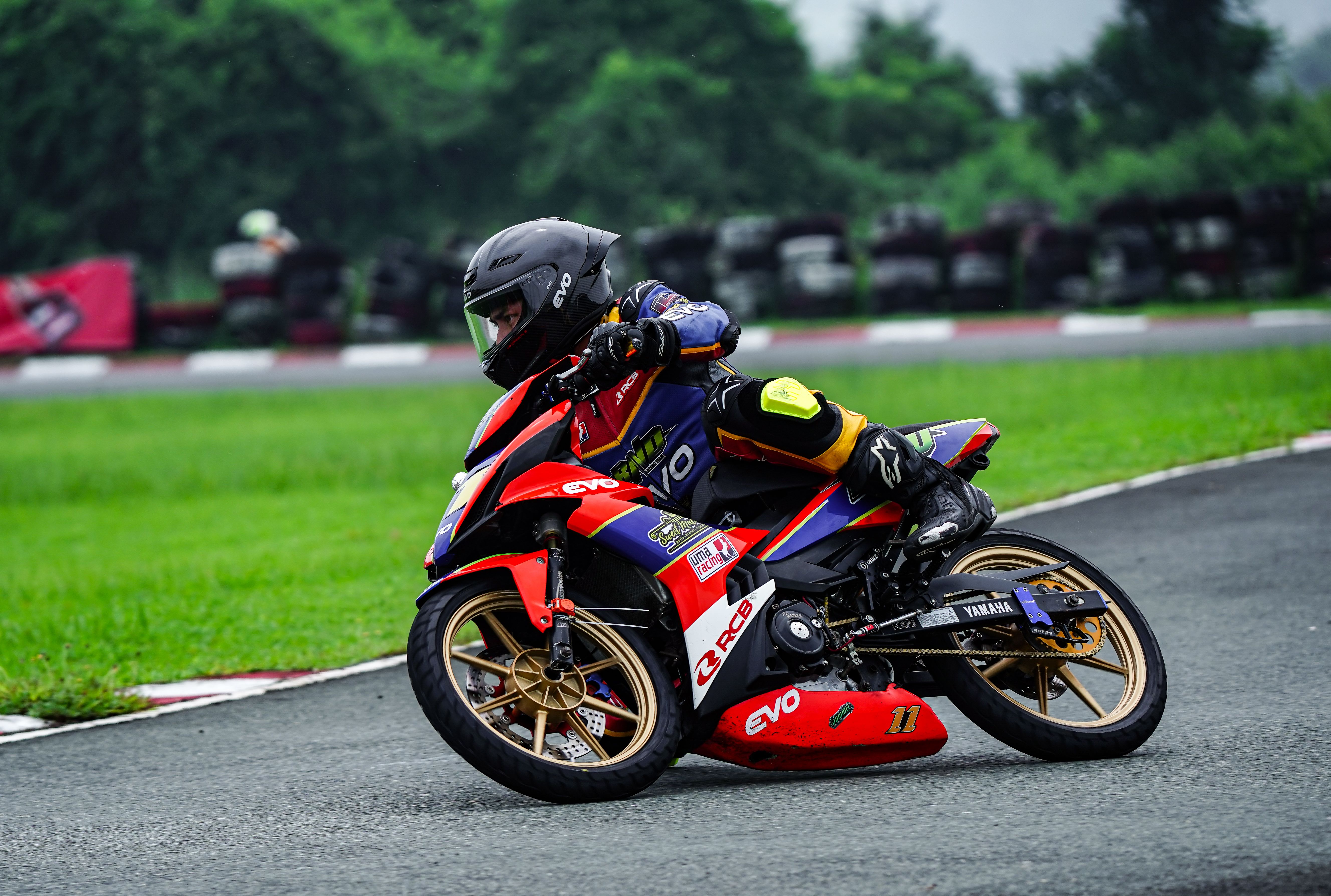 Professional Motorcycle Racer on Track in Tarlac City · Free Stock Photo