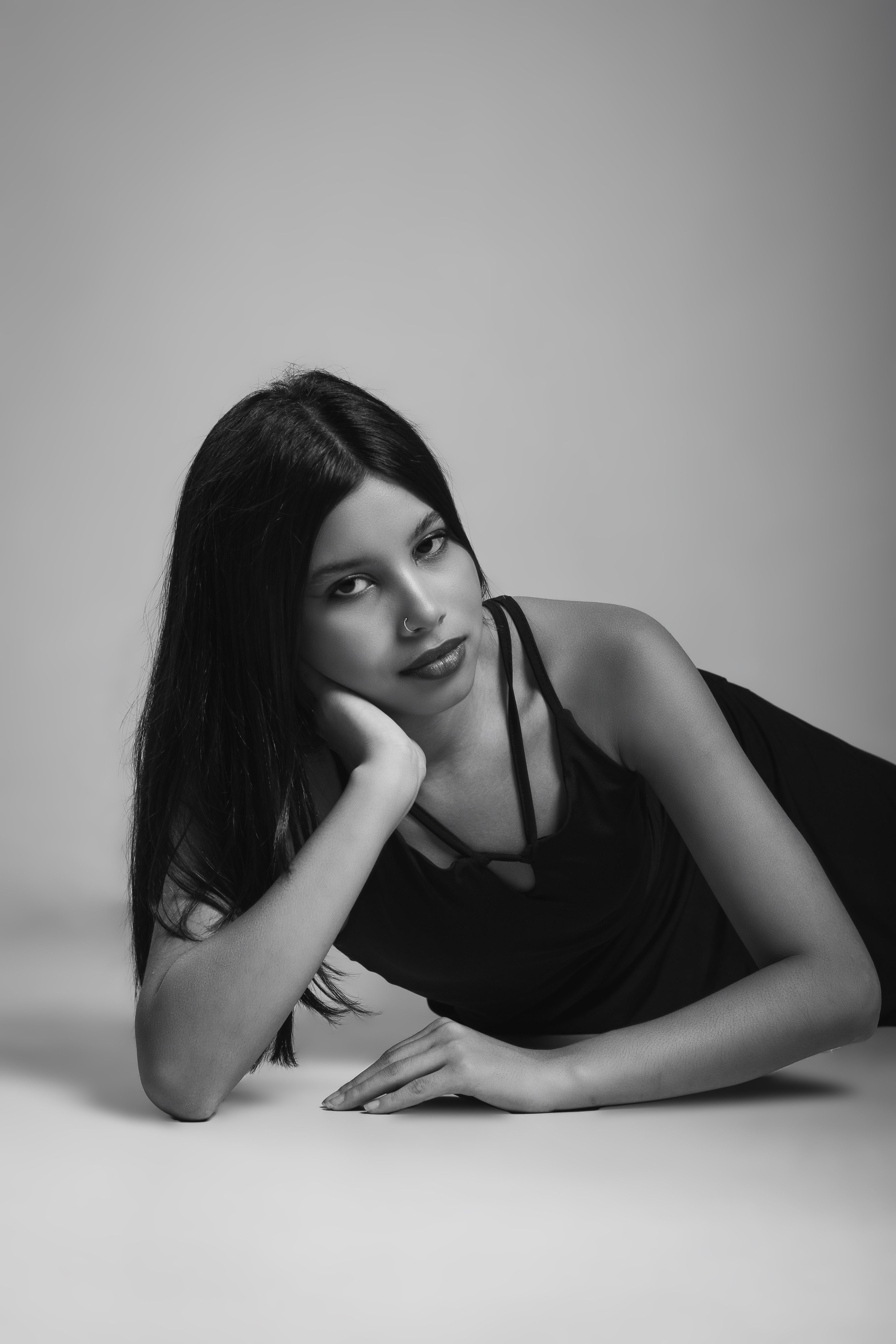 Black and White Portrait of Young Woman Posing · Free Stock Photo