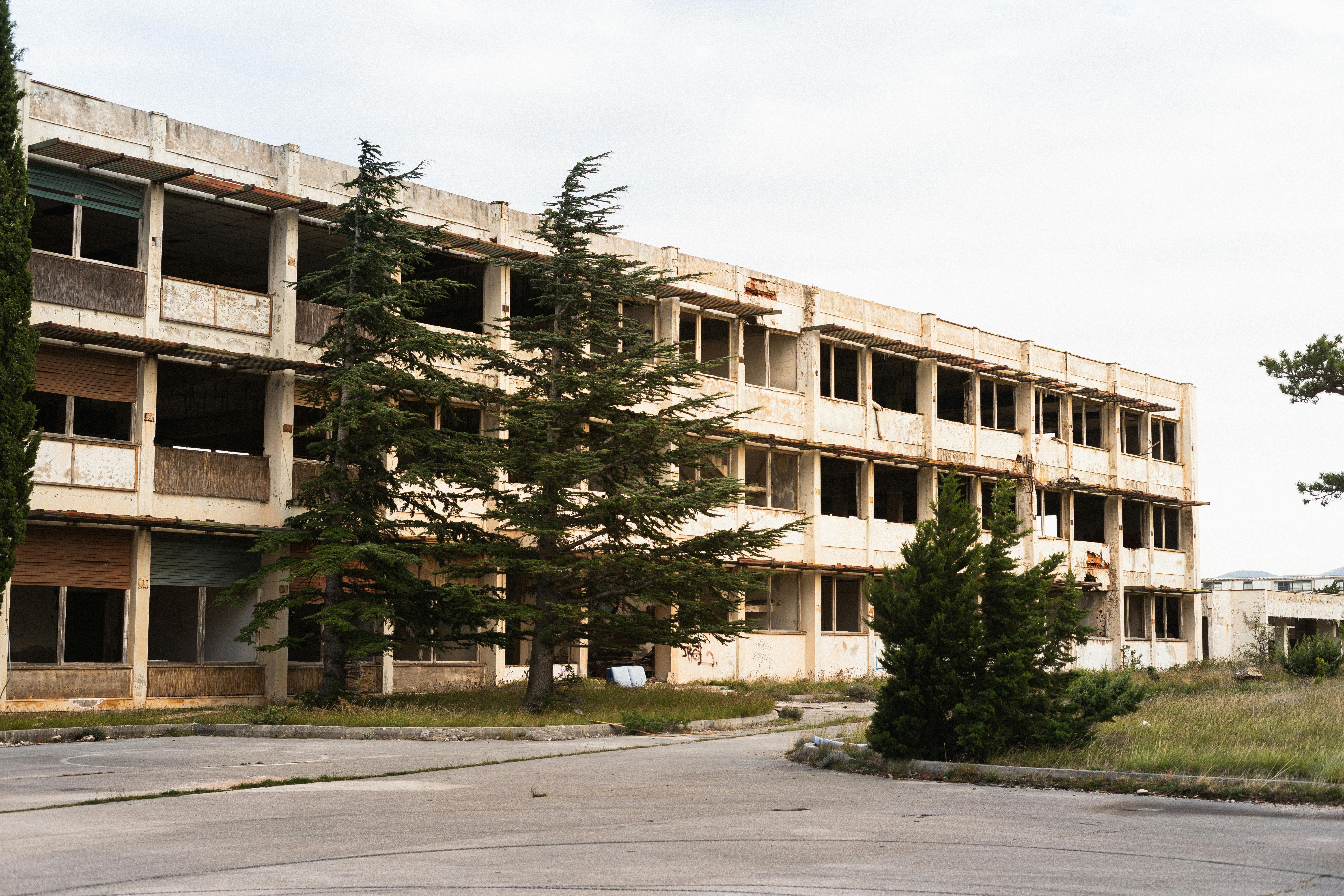 general technical — Photo by Nici Gottstein on Pexels