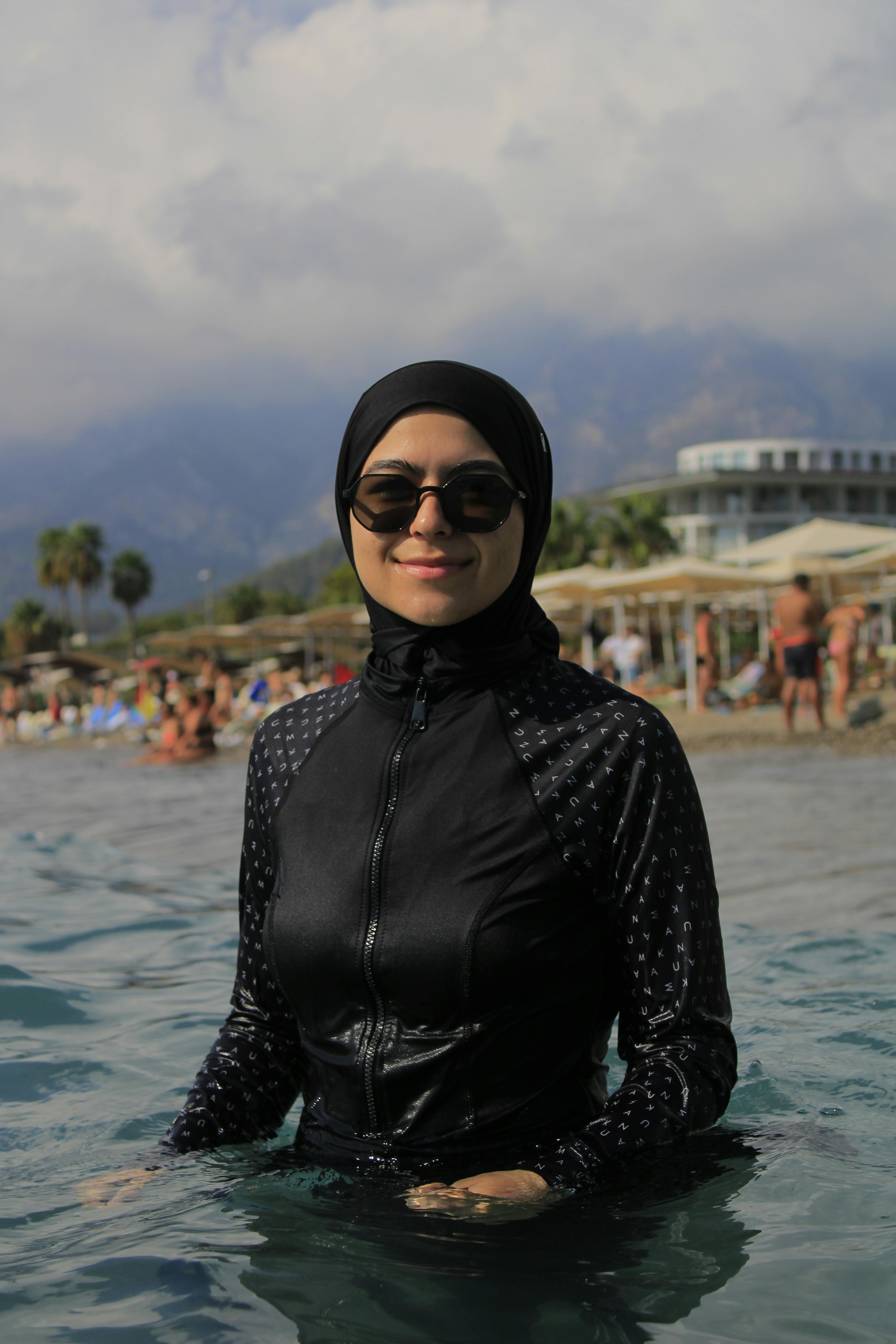 waterproof swimming hijab
