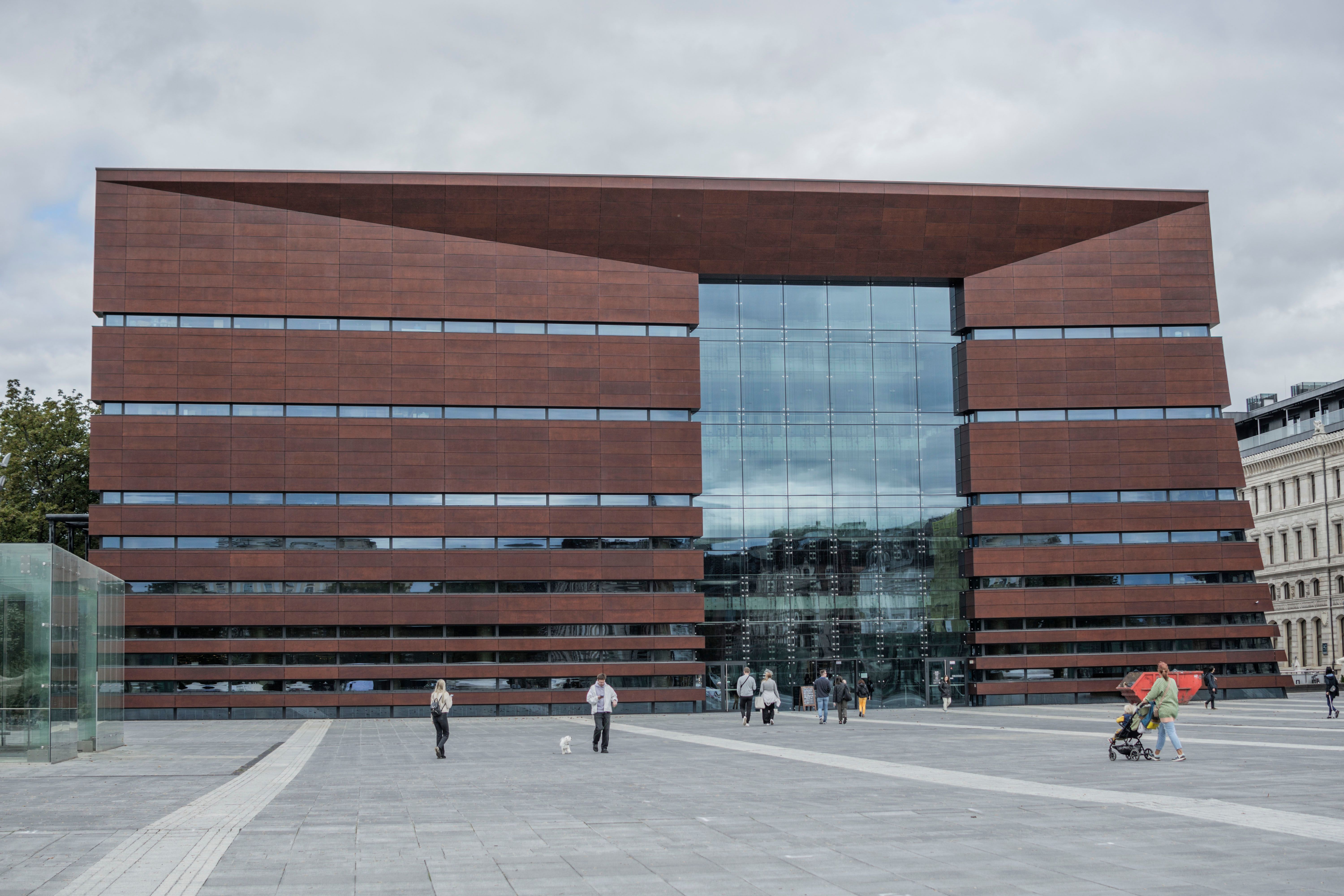 Brown &amp; Brown acquires Irvine Commercial Insurance Brokers — Photo by SHOX ART on Pexels