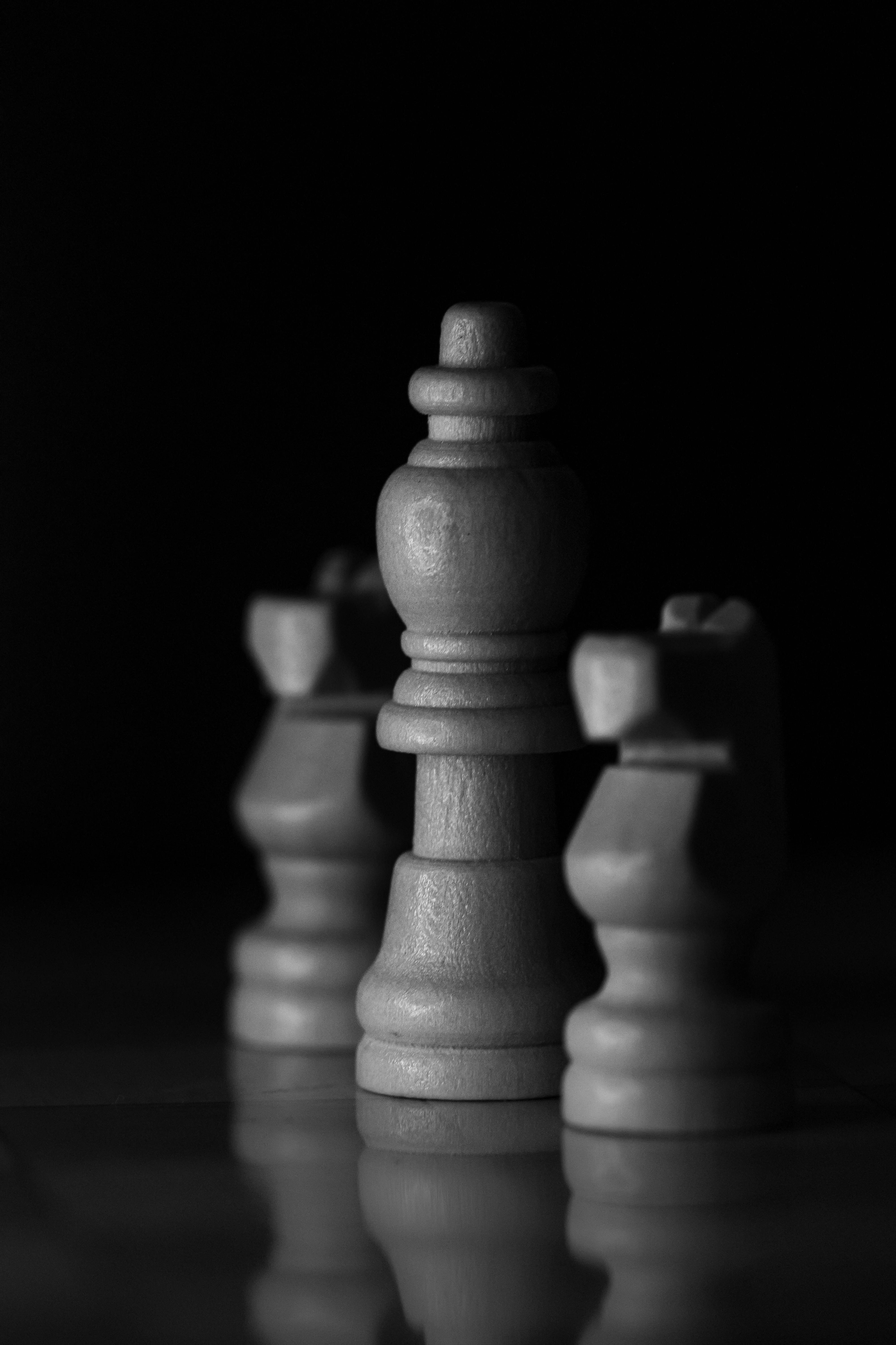 Unlocking SEO Potential: The Benefits of Strategic Blogger Outreach Over Traditional Link-Building Tactics