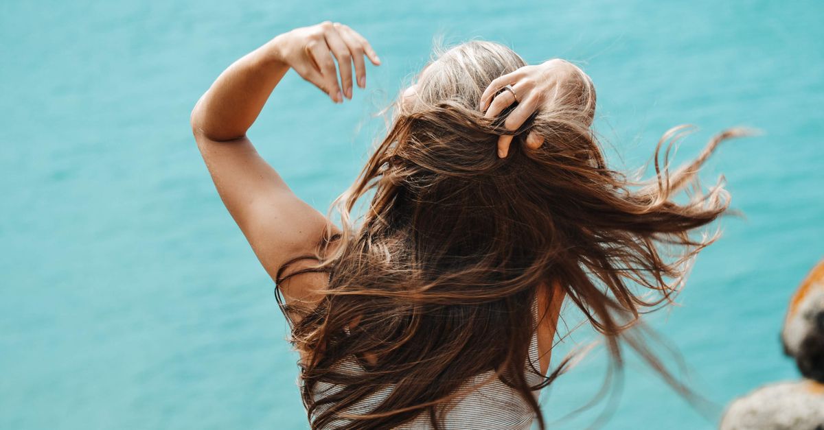 How hairfall differs from normal hair shedding