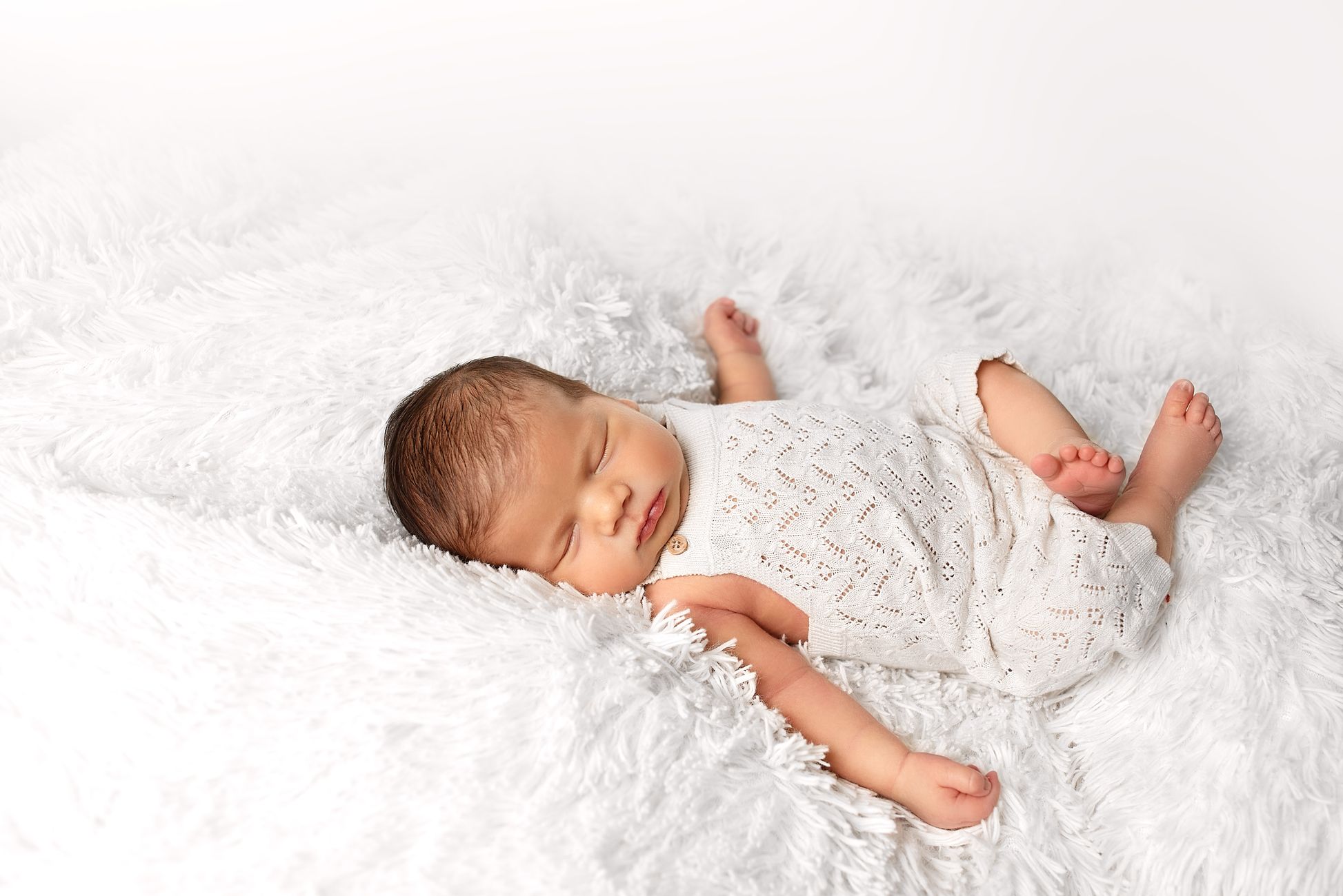 Knuffeldoekje mag bij baby in bed onder voorwaarden