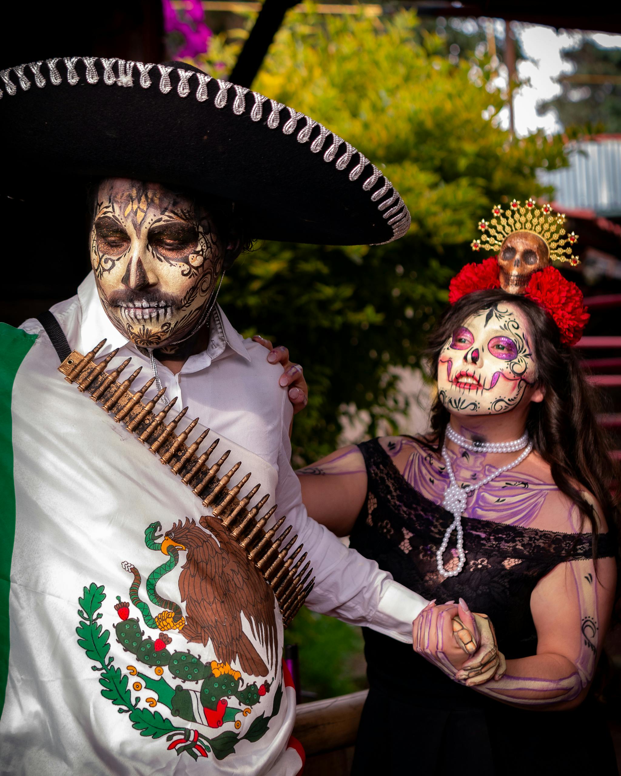 vibrant dia de los muertos celebration in mexico