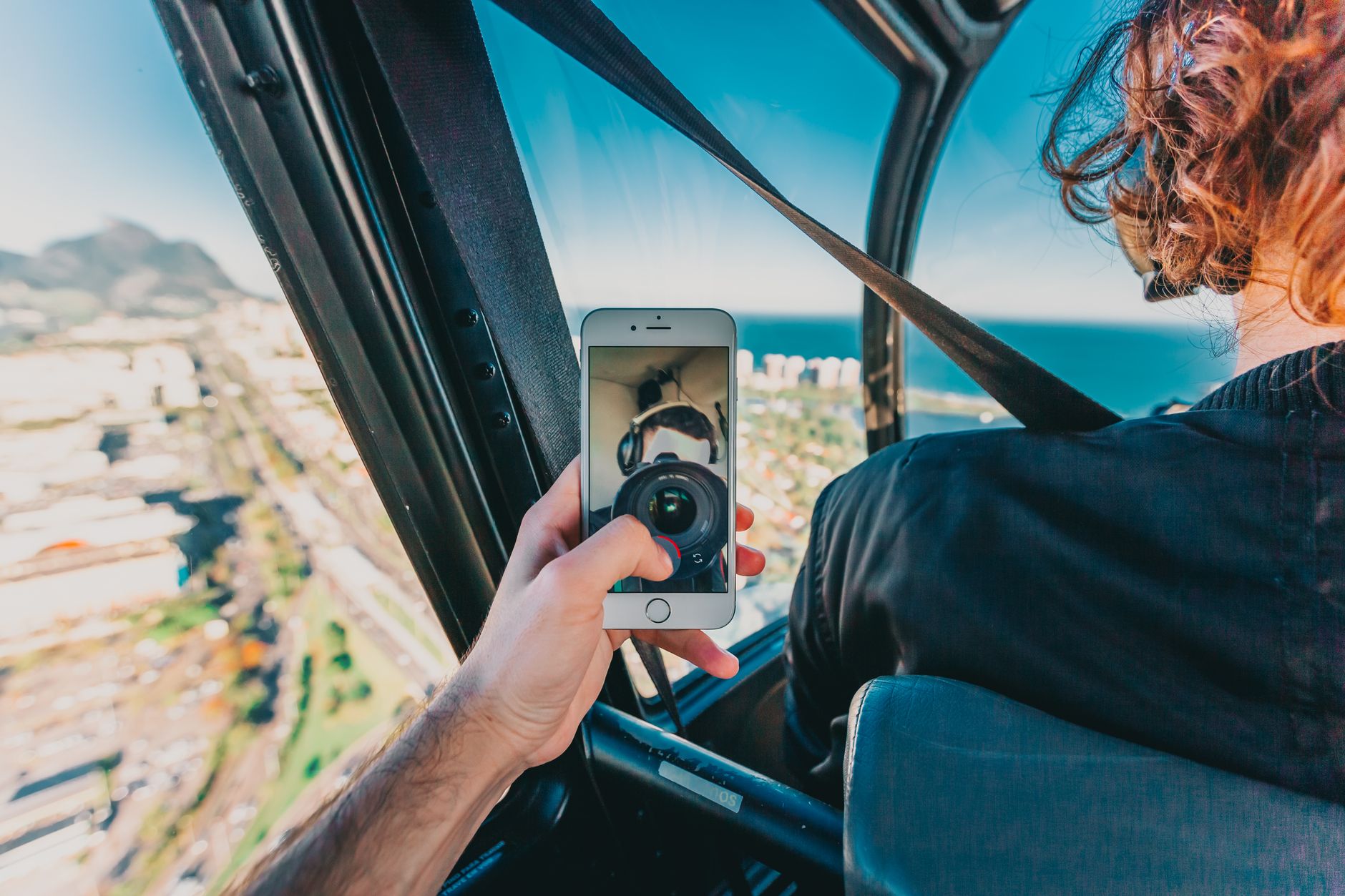 How to Stay Connected Abroad Without Paying Roaming Fees