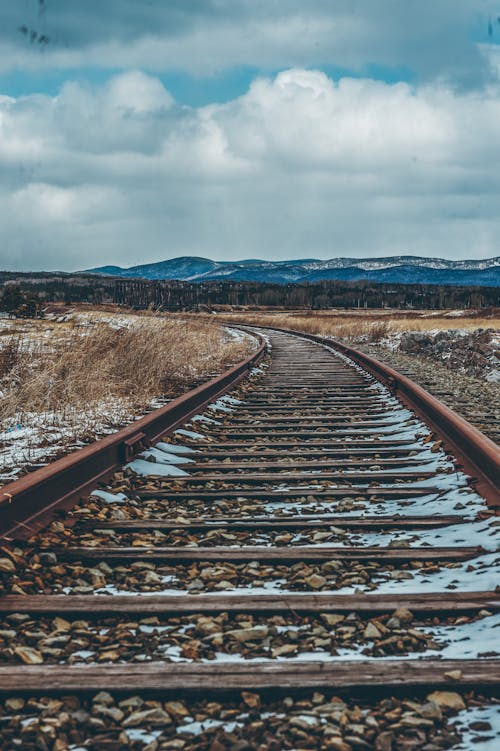 Foto Da Ferrovia Marrom