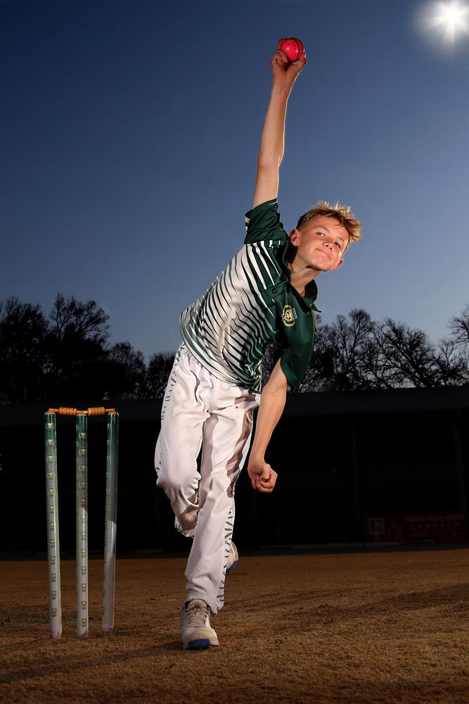 Fast Bowler Photos, Download The BEST Free Fast Bowler Stock Photos ...