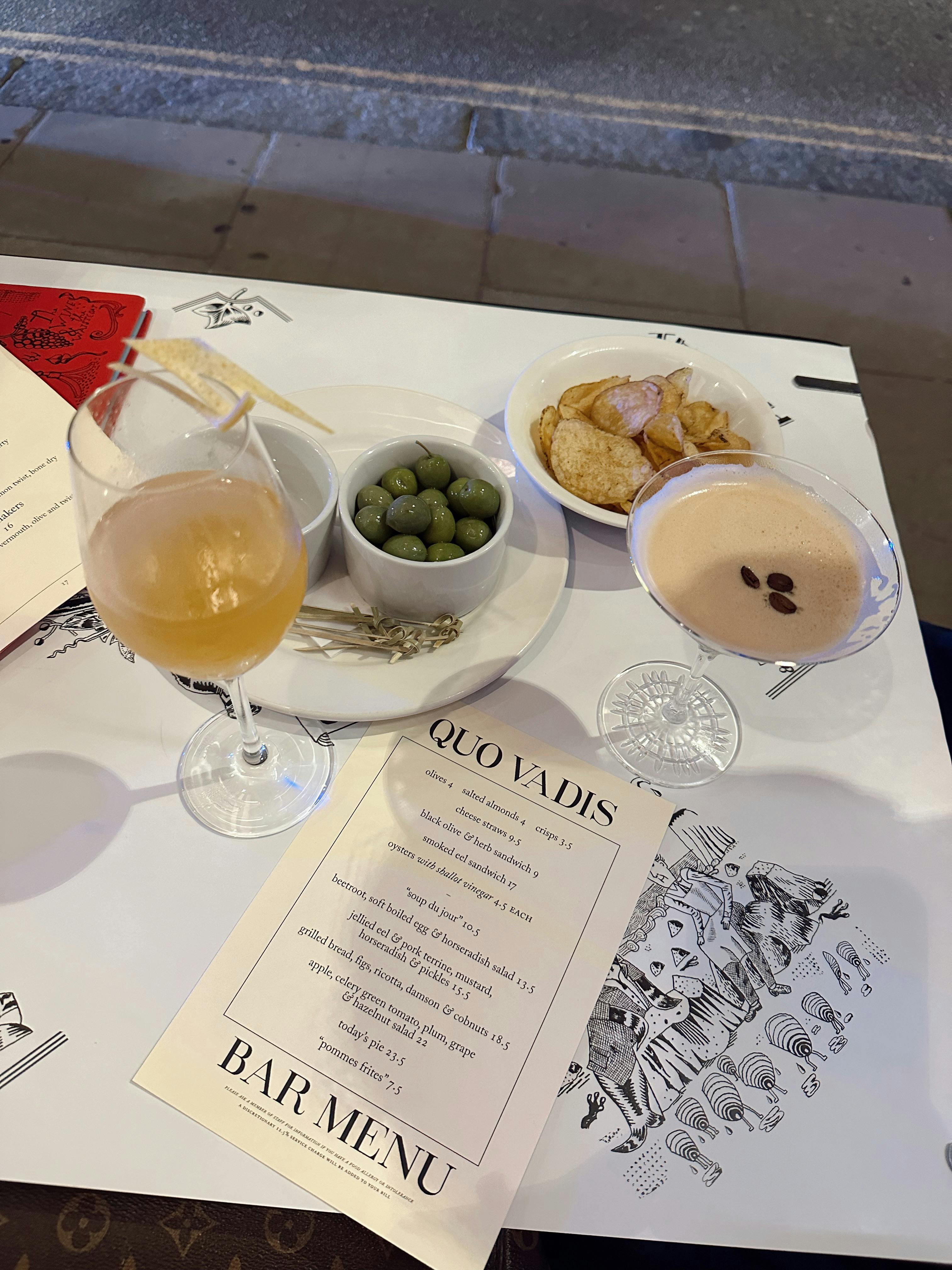 Travel martini set essentials