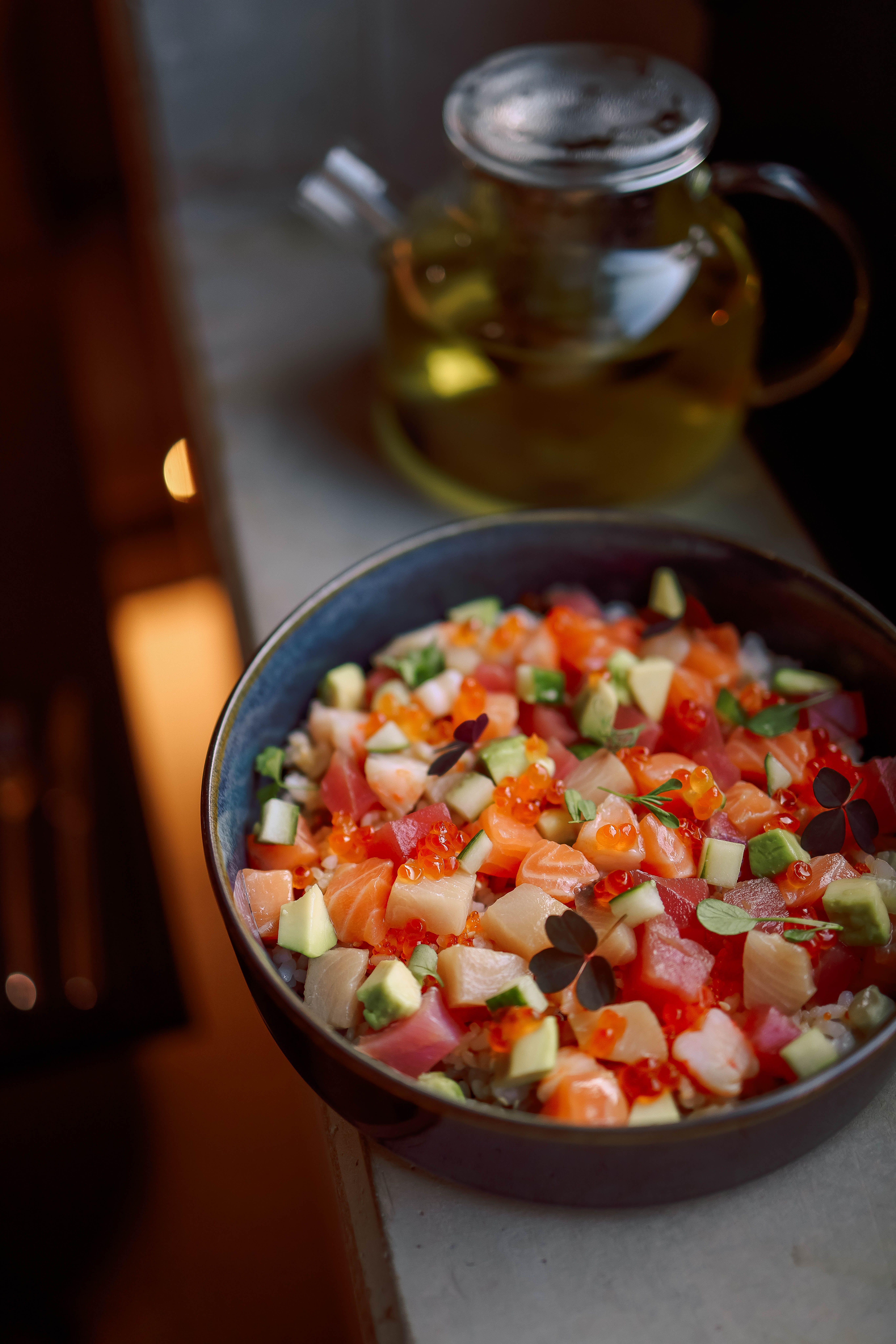 Bowl de salmón y aguacate