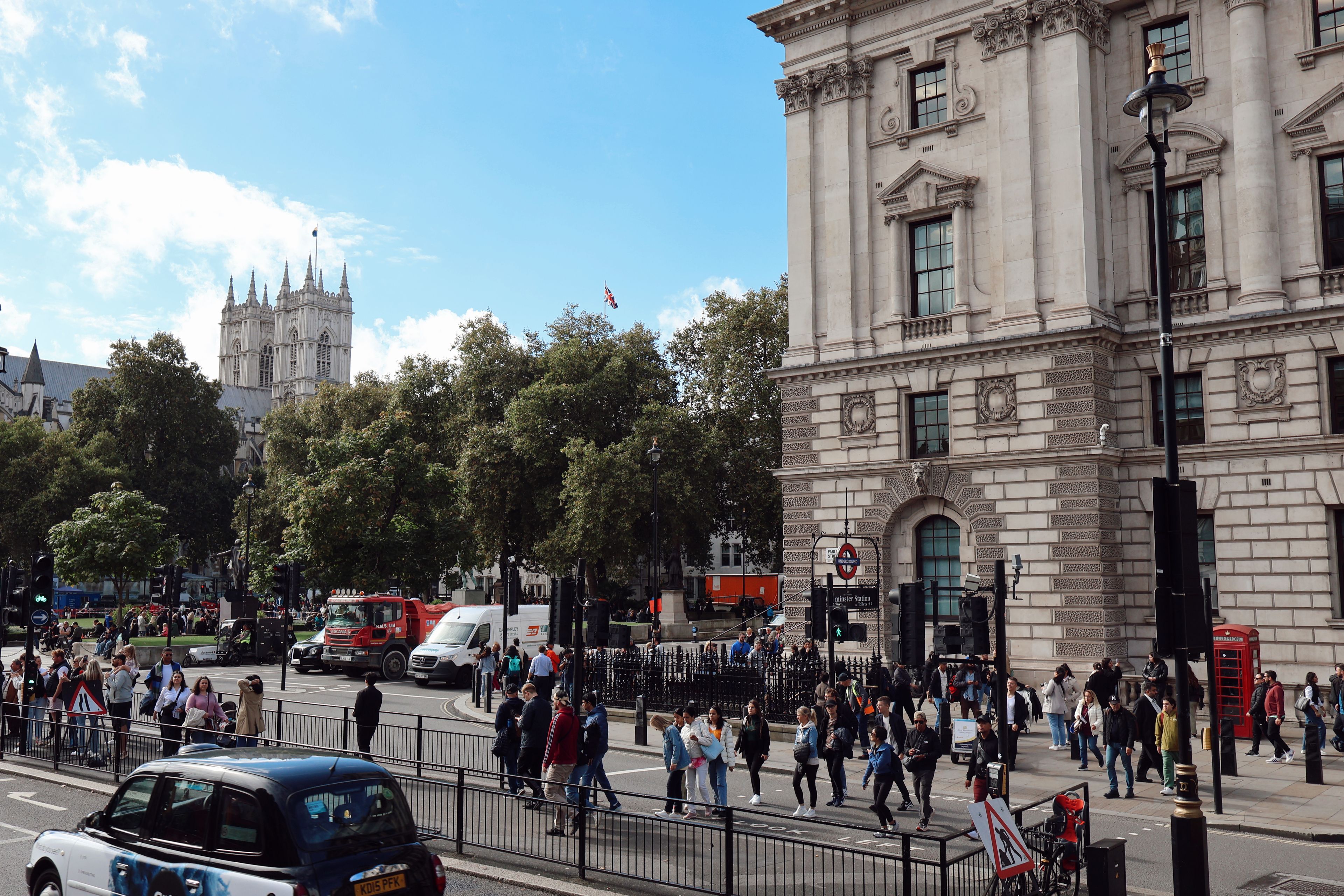 Hammersmith — luxury chauffeur travel