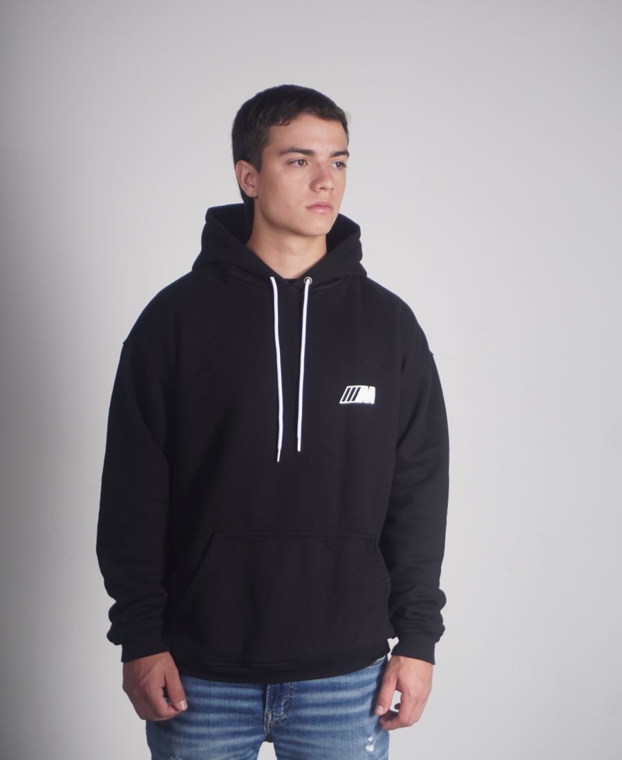Hoodies & Sweatshirts