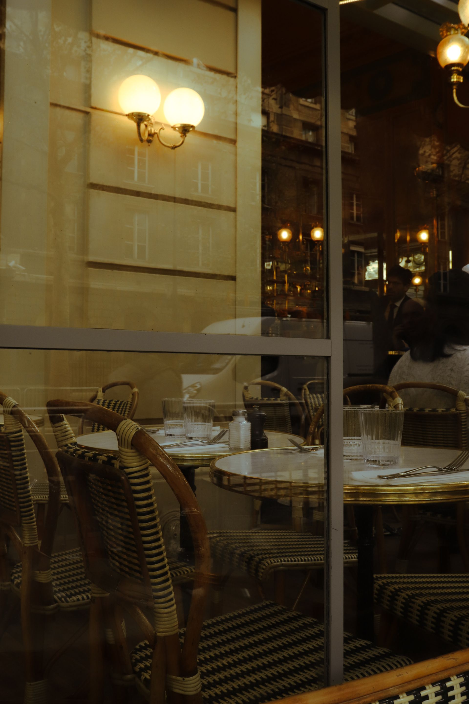 Inside Raseef