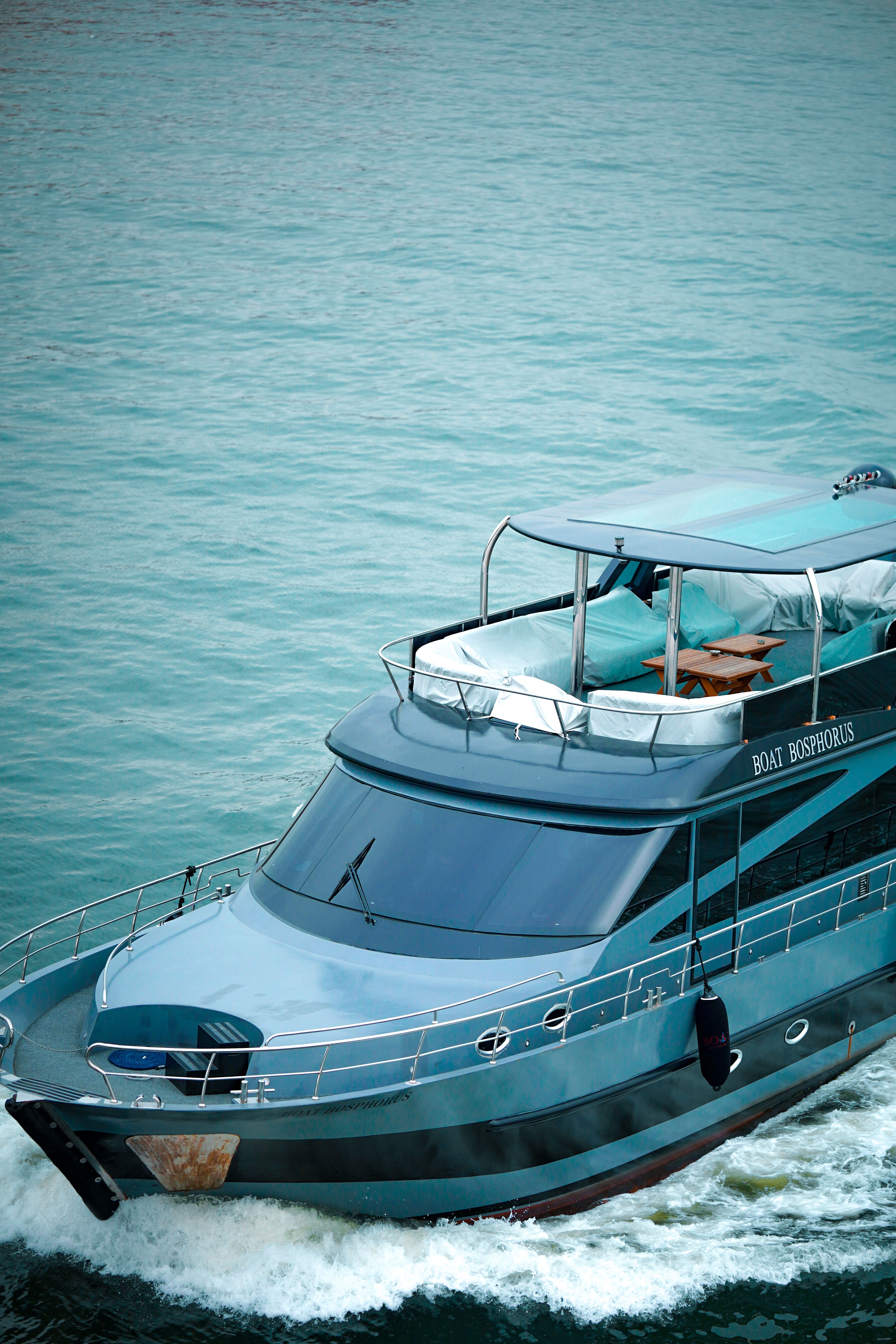 Luxury Yacht on the Bosphorus in Istanbul · Free Stock Photo